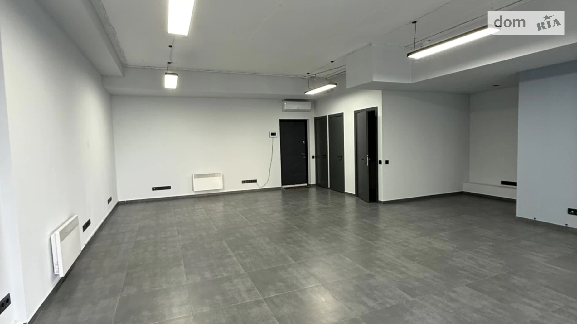 Здається в оренду офіс 94.8 кв. м в бізнес-центрі, цена: 1200 $ - фото 4