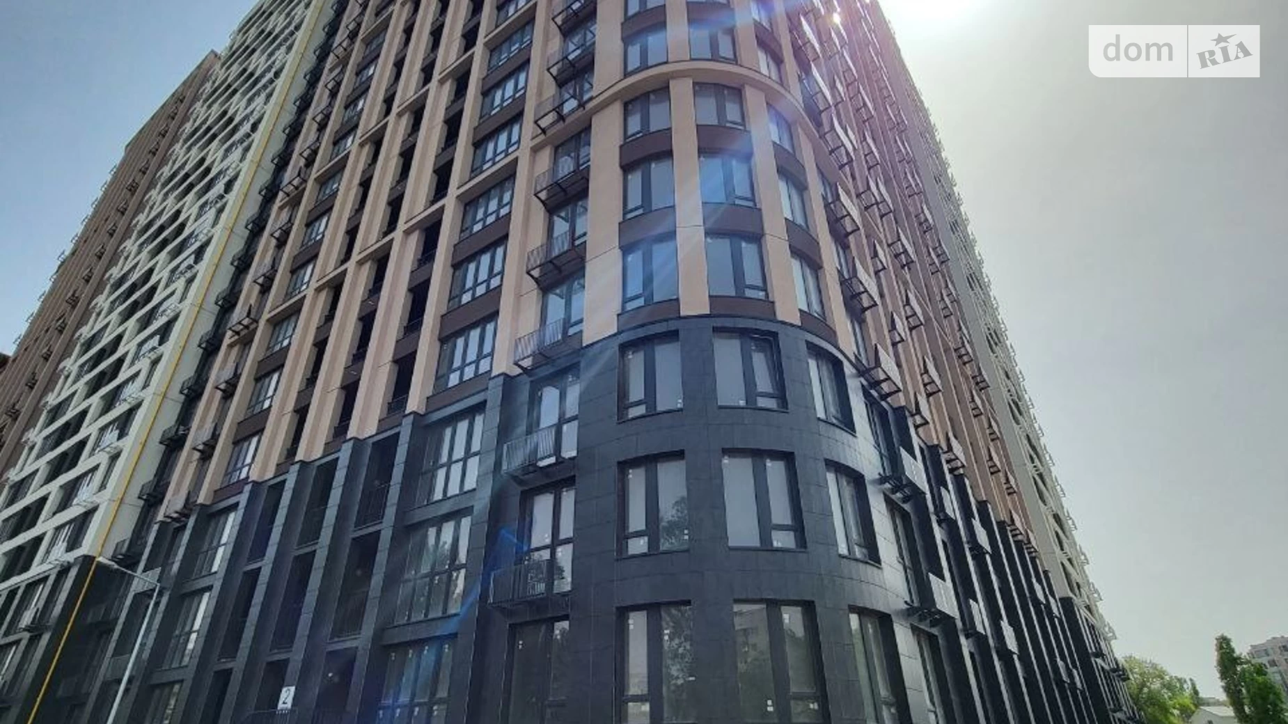 Продается 2-комнатная квартира 86 кв. м в Одессе, ул. Ивана Франко, 40 корпус 1 - фото 2