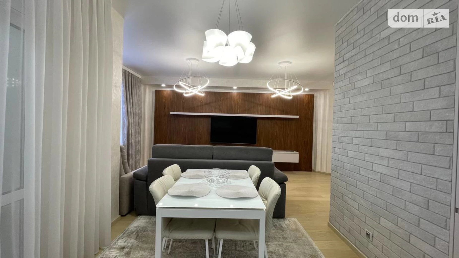 Продается 2-комнатная квартира 75.6 кв. м в Днепре, ул. Исполкомовская, 24Б - фото 2