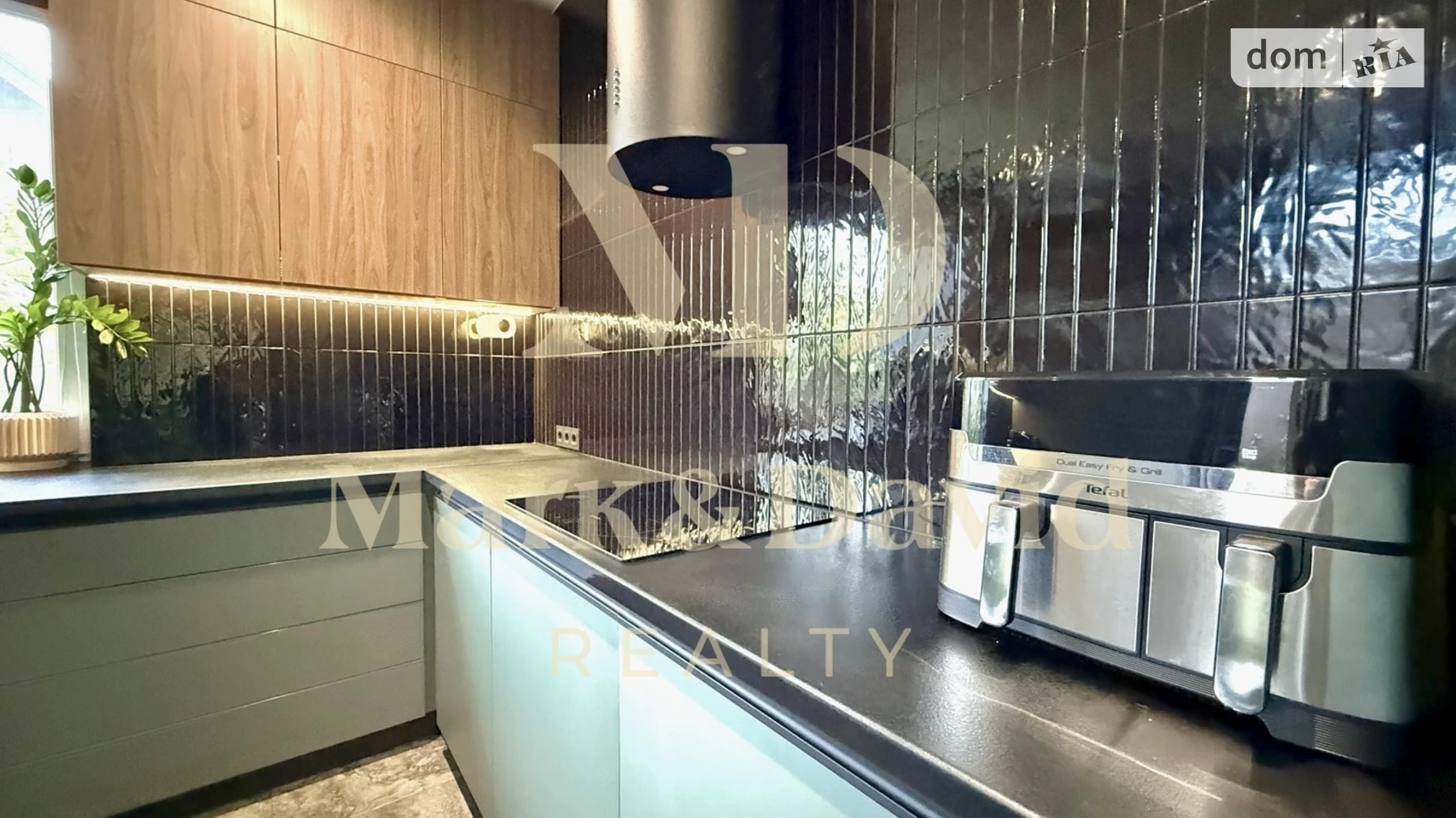 Продается дом на 2 этажа 150 кв. м с гаражом, цена: 294900 $ - фото 3