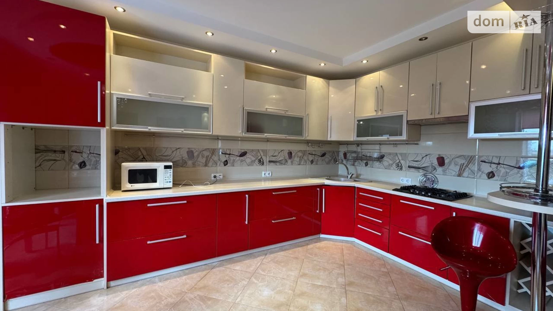 Продается дом на 2 этажа 366 кв. м с камином, цена: 180000 $ - фото 4