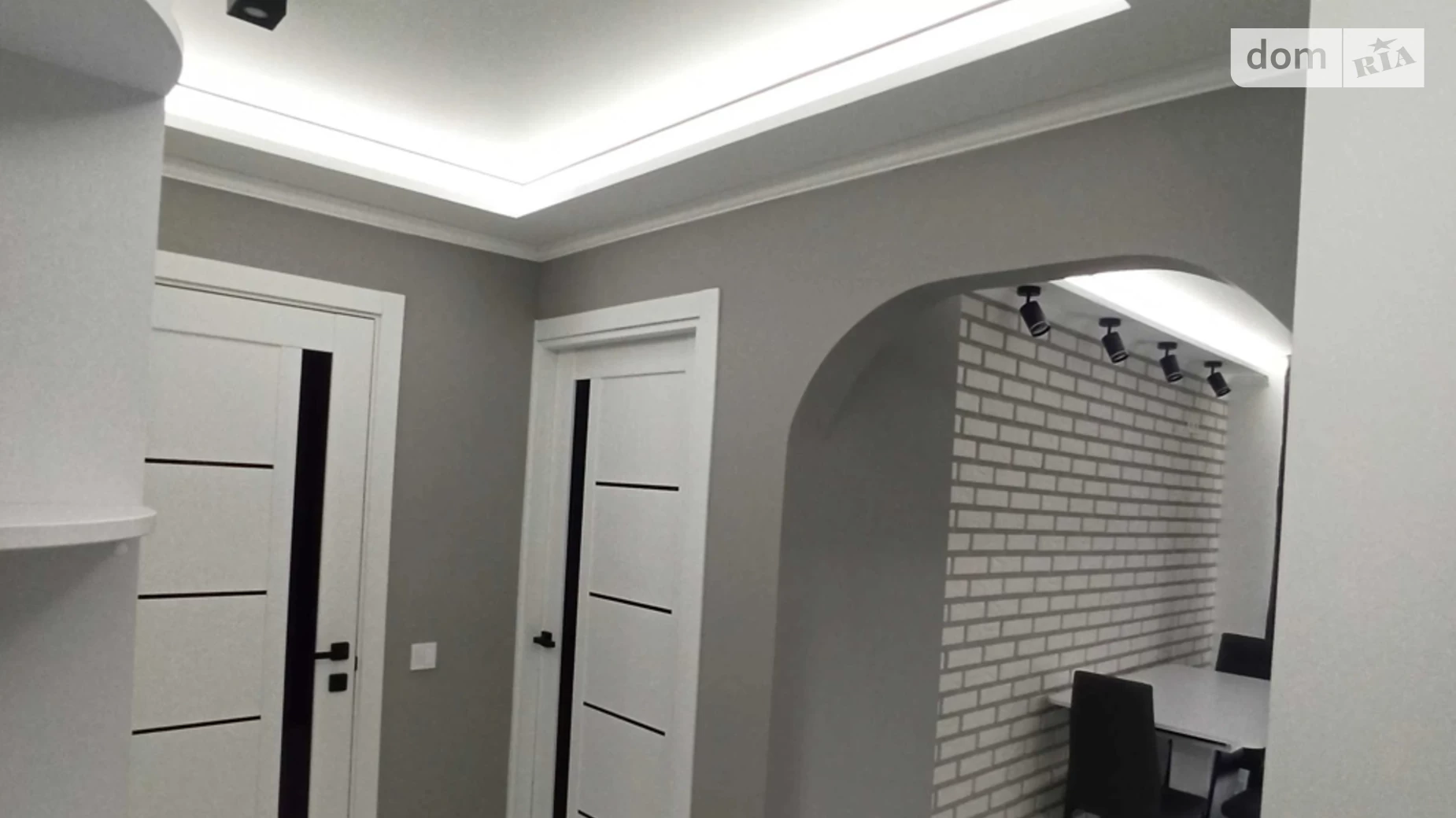Продається 1-кімнатна квартира 42 кв. м у Лисиничах, цена: 80000 $ - фото 4