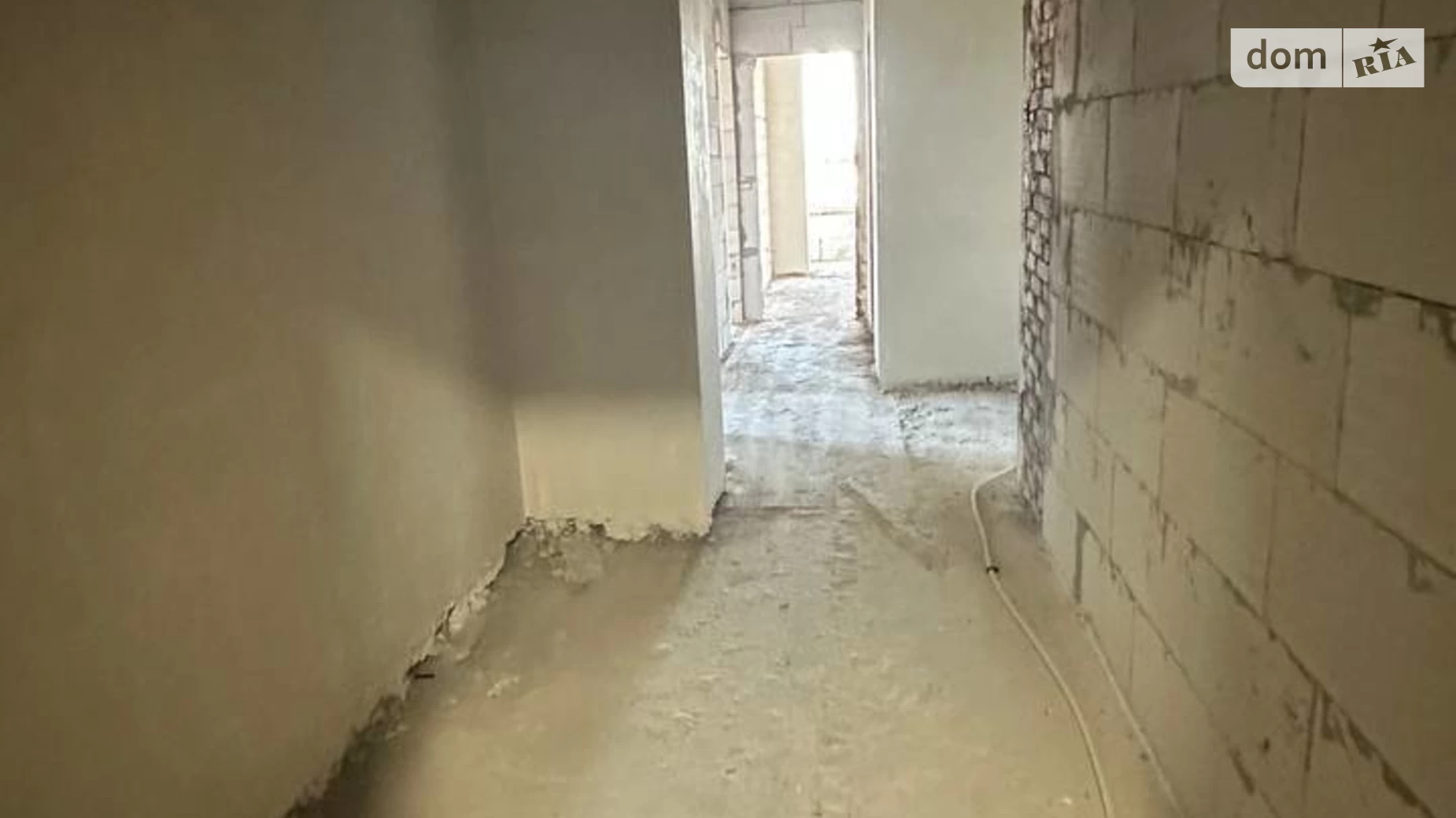 Продается 2-комнатная квартира 60 кв. м в, цена: 41500 $ - фото 2