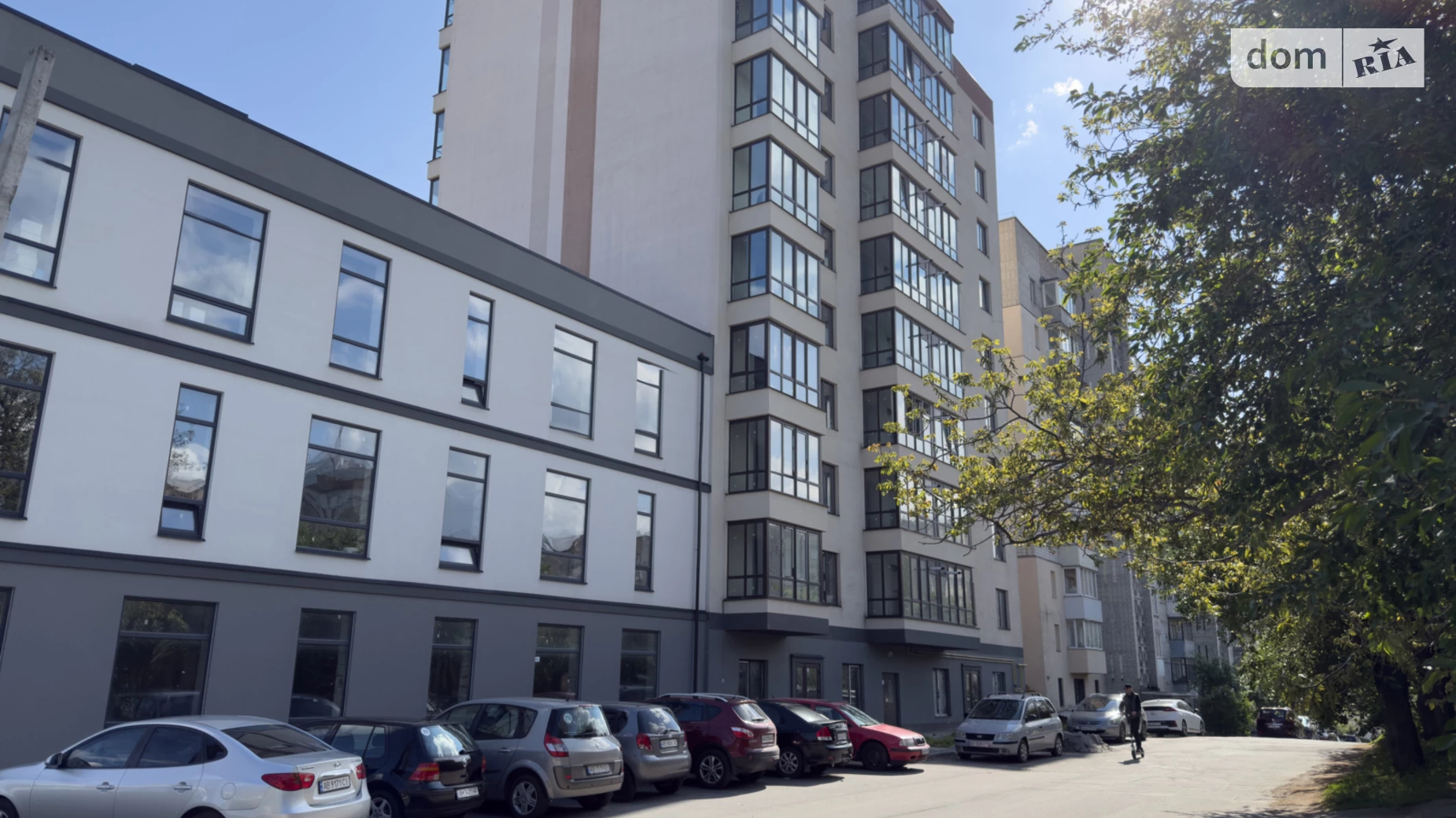 Продается 2-комнатная квартира 71.13 кв. м в, цена: 80000 $ - фото 2