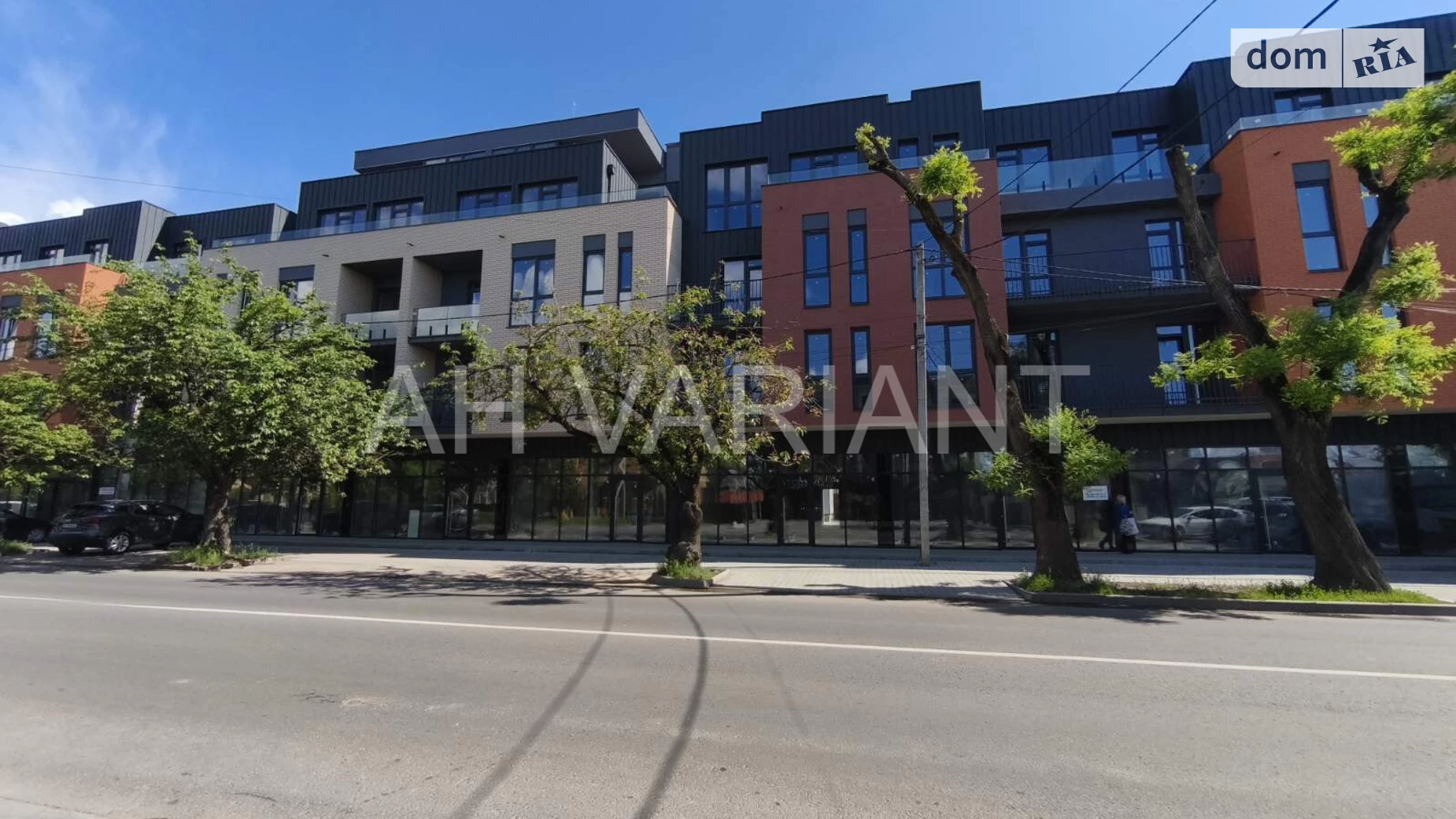 Продается 1-комнатная квартира 54 кв. м в Ужгороде, ул. Собранецкая - фото 3