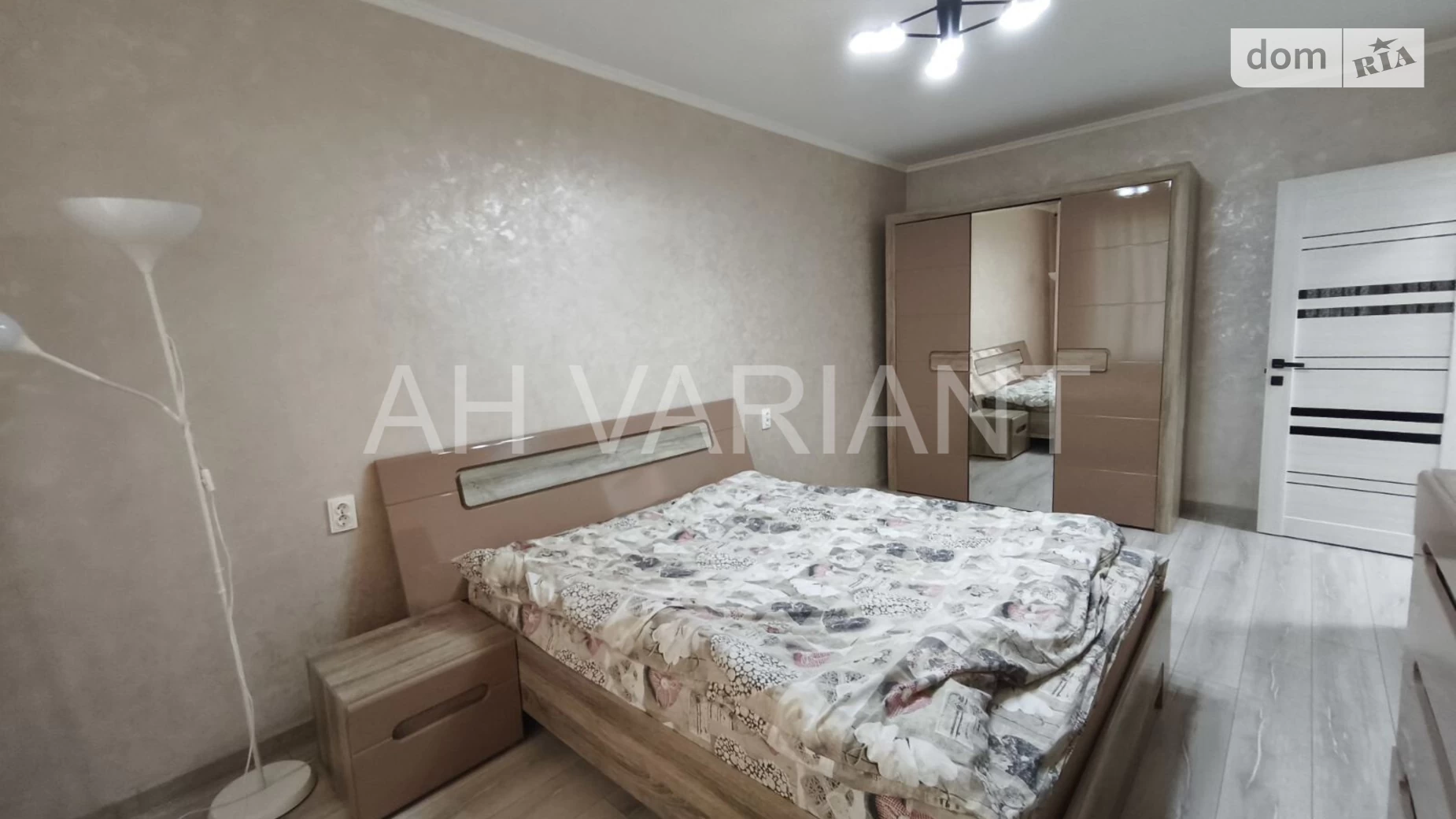 Продается 1-комнатная квартира 44 кв. м в Ужгороде, пл. Гренджи-Донского - фото 5