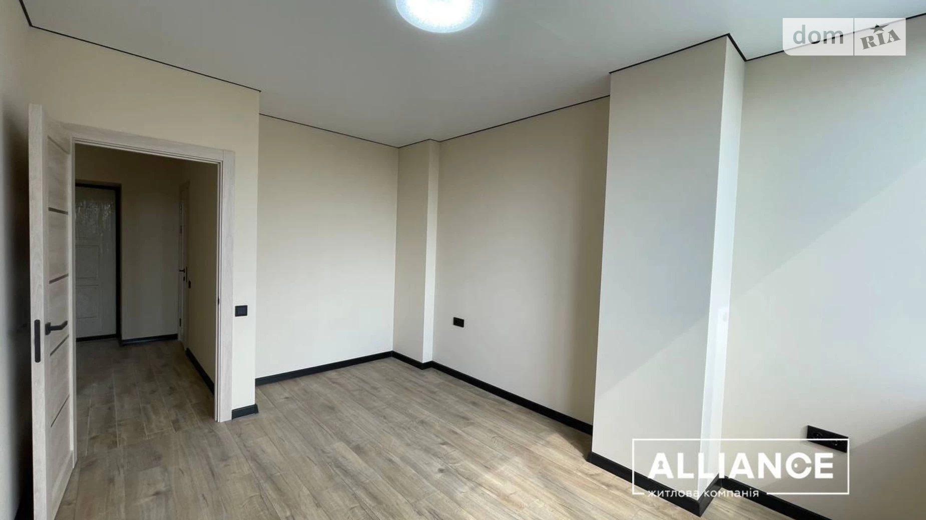 Продается 2-комнатная квартира 60 кв. м в Ивано-Франковске, ул. Независимости (Горького) - фото 5