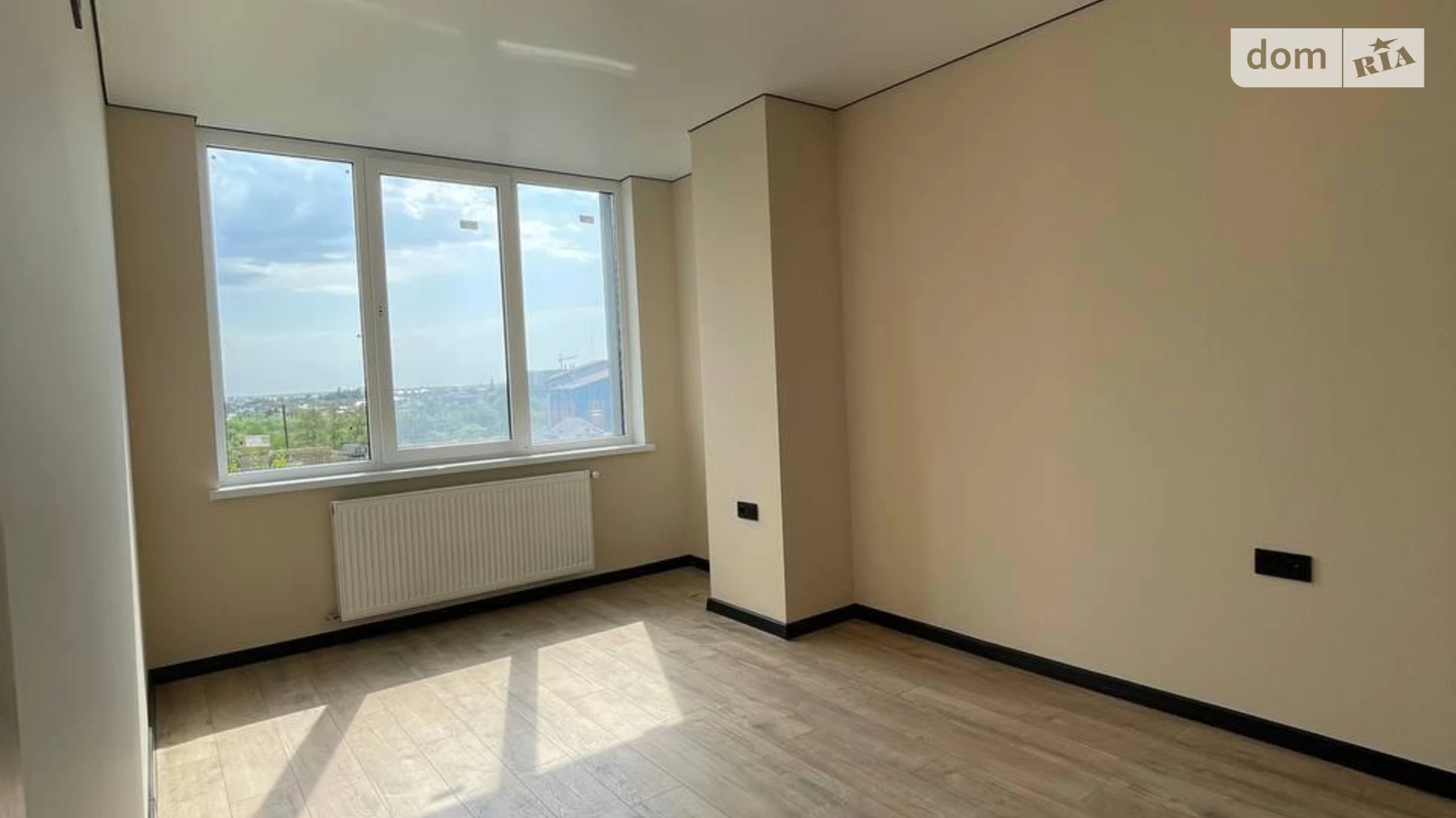 Продается 2-комнатная квартира 60 кв. м в Ивано-Франковске, ул. Независимости (Горького) - фото 2