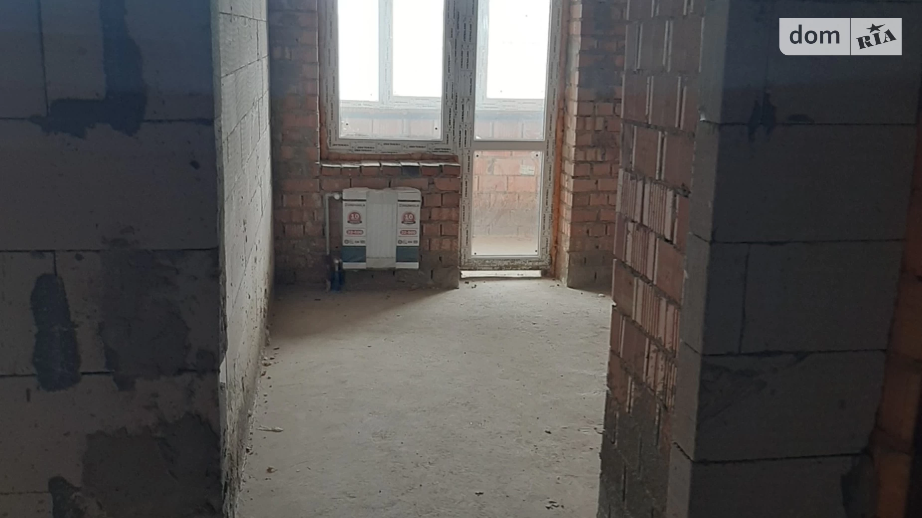 Продается 1-комнатная квартира 50 кв. м в Одессе, ул. Академика Сахарова, 16 - фото 2