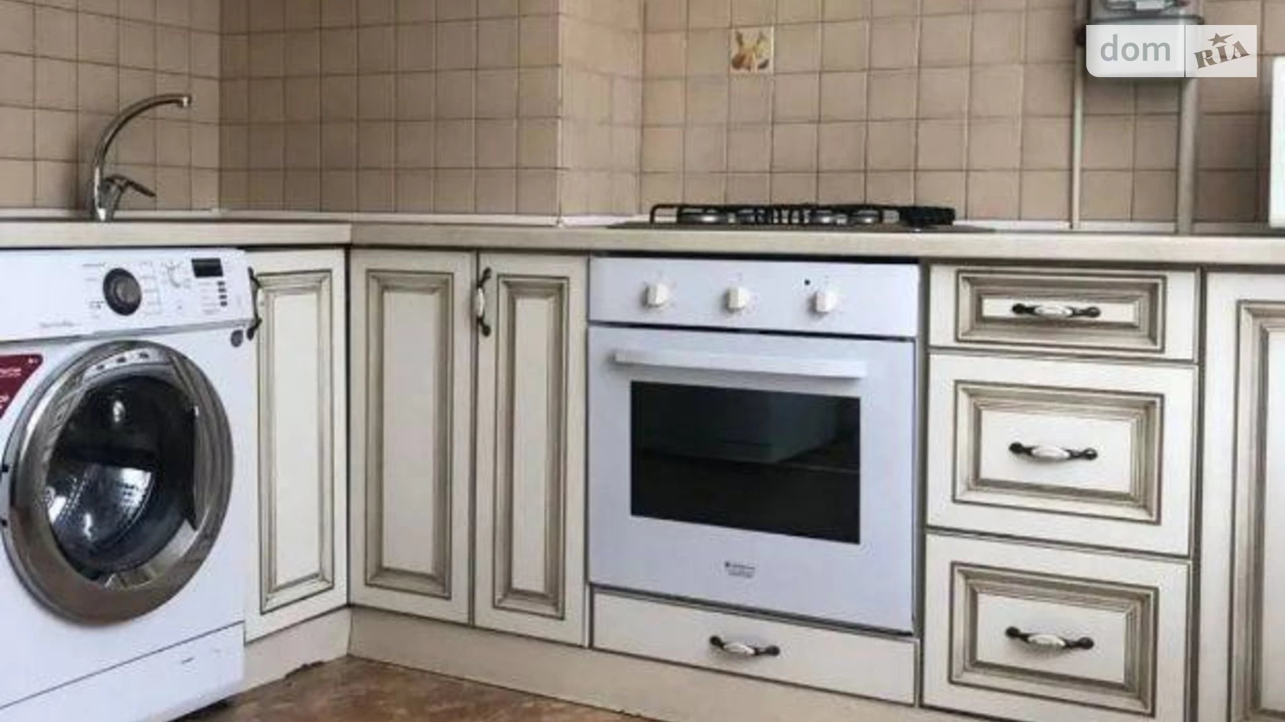 Сдается в аренду 1-комнатная квартира 35 кв. м в Одессе, ул. Академика Королева, 81/1 - фото 2