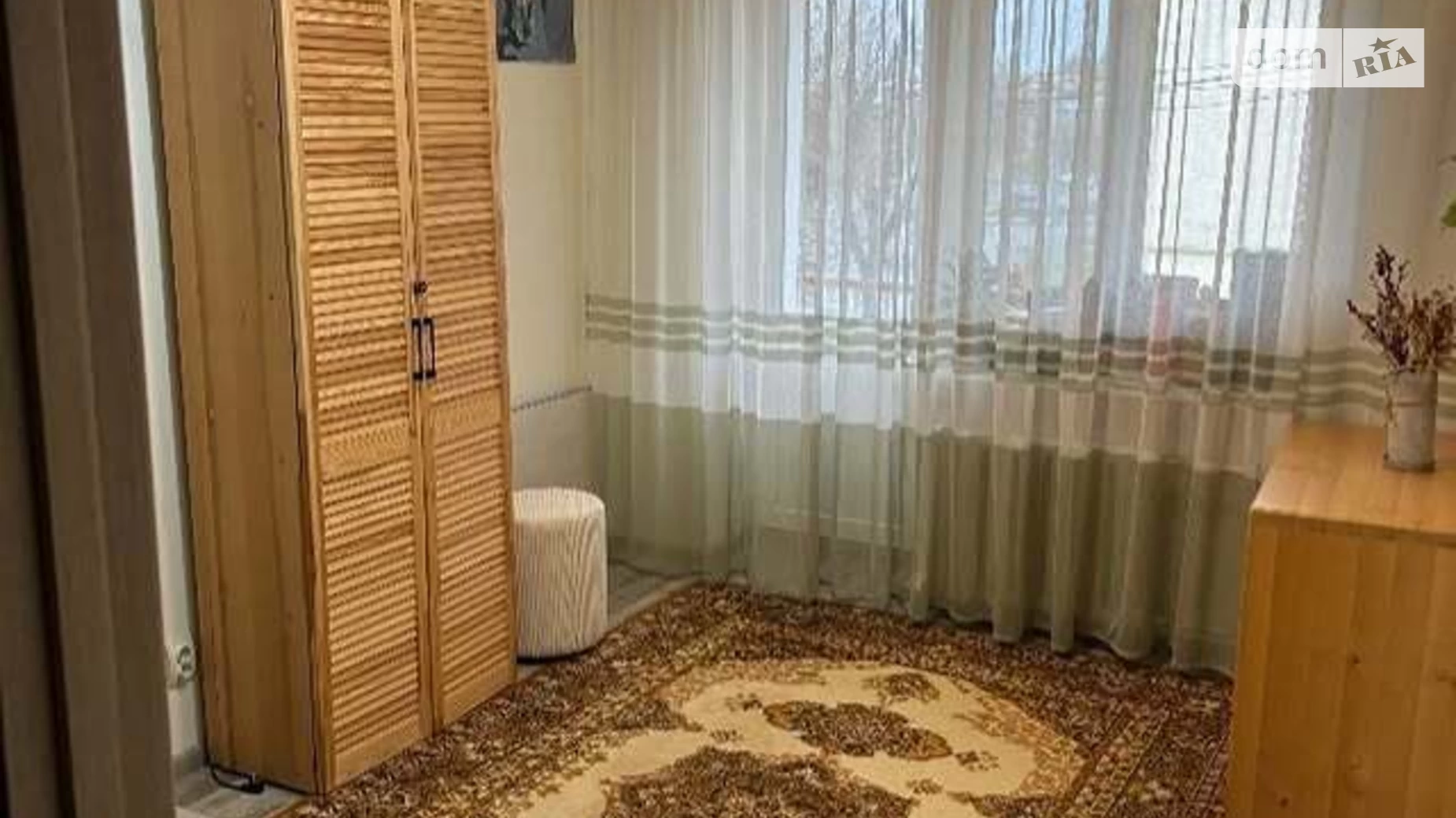 Продается 2-комнатная квартира 42.4 кв. м в Здолбунове, ул. Школьная, 25 - фото 2