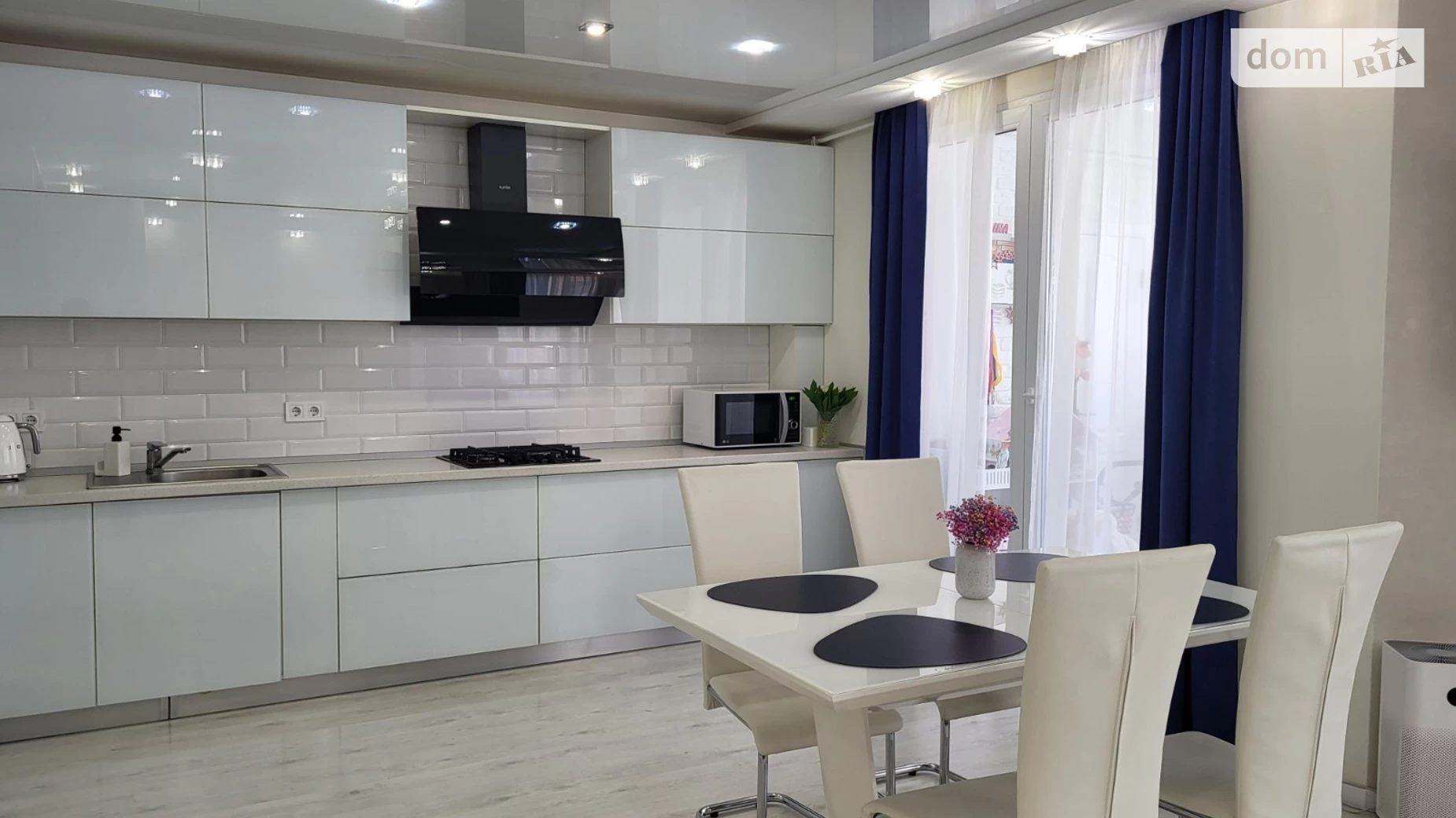 Продается 2-комнатная квартира 67.1 кв. м в Софиевской Борщаговке, ул. Мира, 41 - фото 2