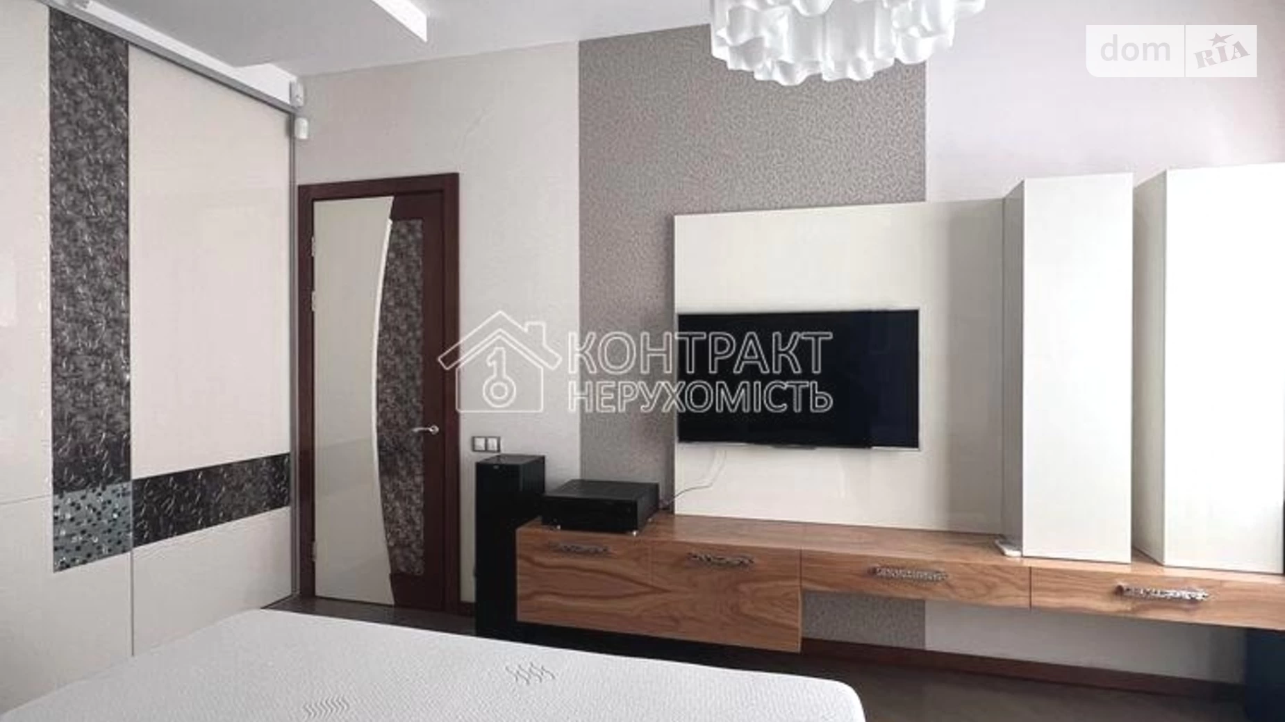 Продается 2-комнатная квартира 67 кв. м в Харькове, просп. Науки - фото 2