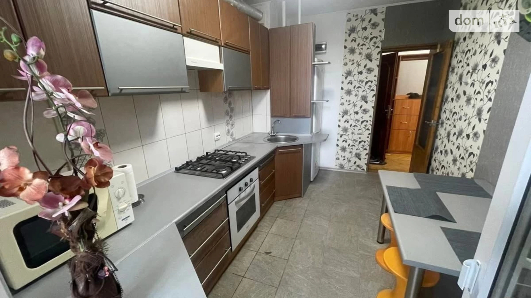 Продается 3-комнатная квартира 65 кв. м в Ровно, цена: 53000 $ - фото 2