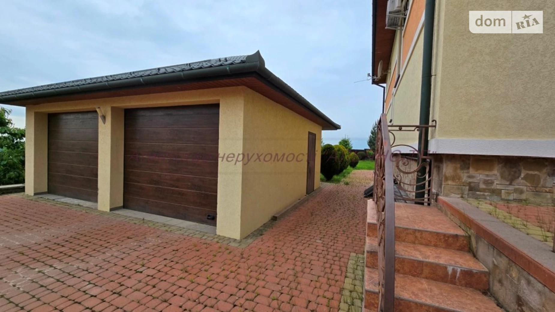 Продається будинок 2 поверховий 229 кв. м з балконом, цена: 350000 $ - фото 2