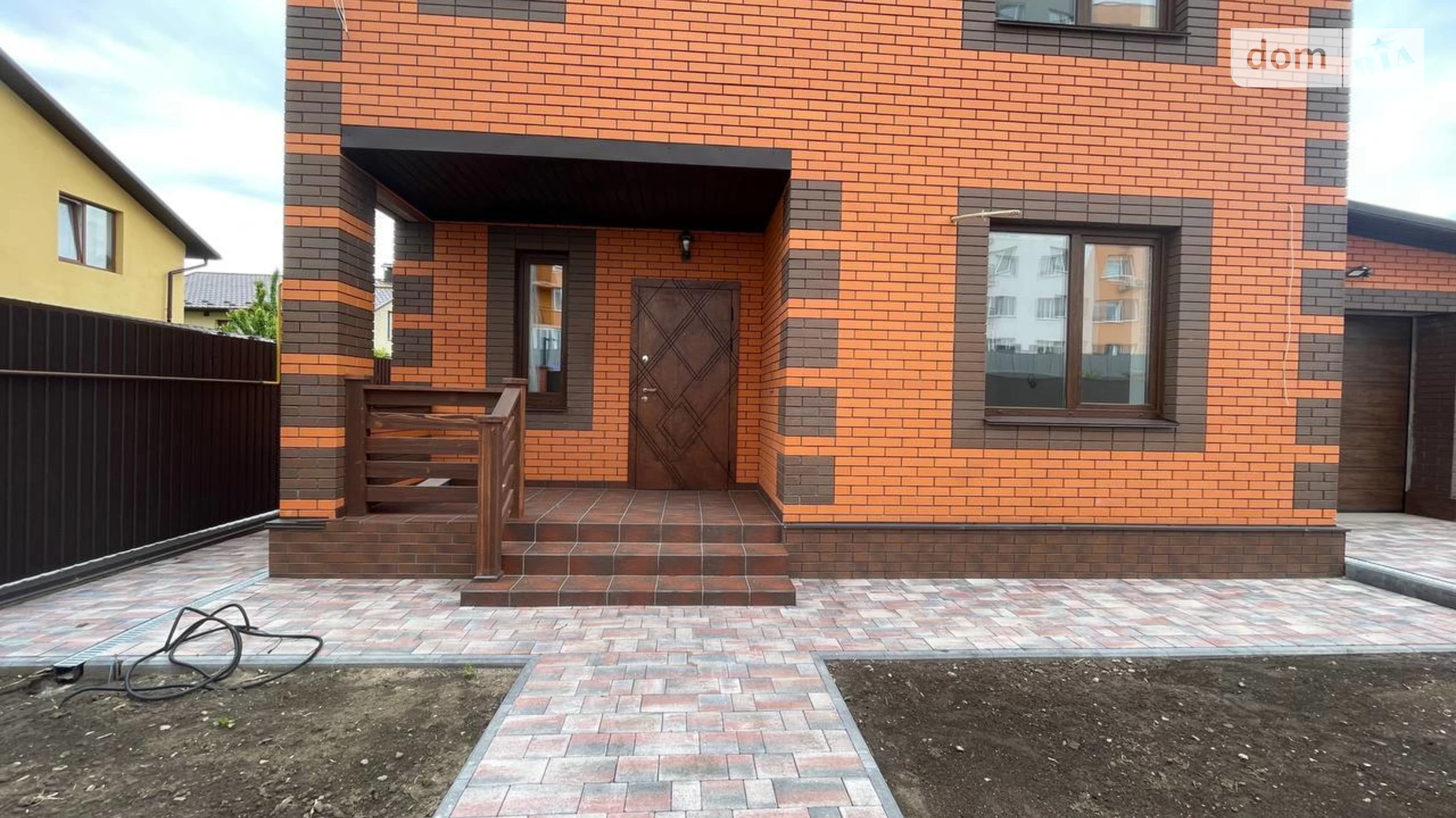 Продается дом на 2 этажа 126 кв. м с подвалом, цена: 195000 $ - фото 3