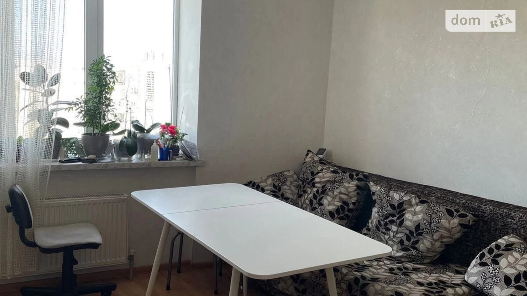 Продається 1-кімнатна квартира 51 кв. м у Чорноморську, вул. Парусна - фото 2