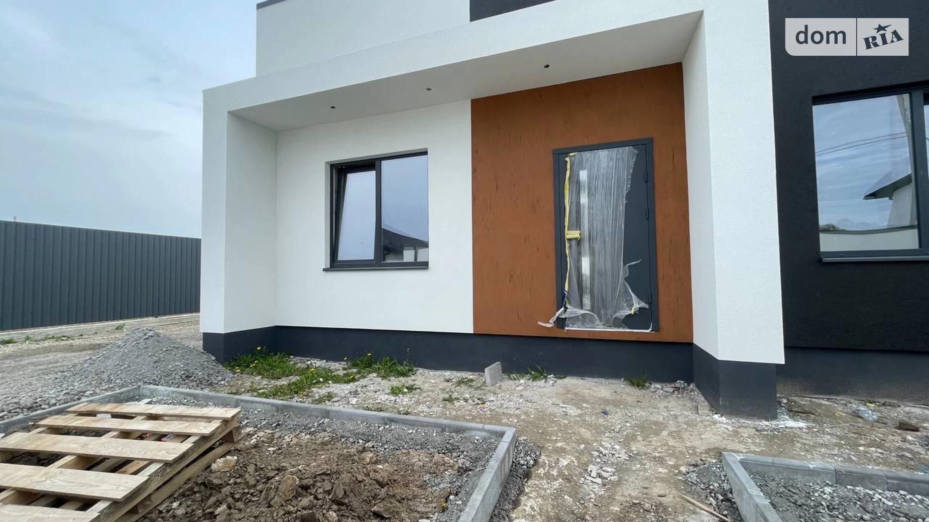 Продается одноэтажный дом 90 кв. м с мансардой, цена: 73000 $ - фото 3