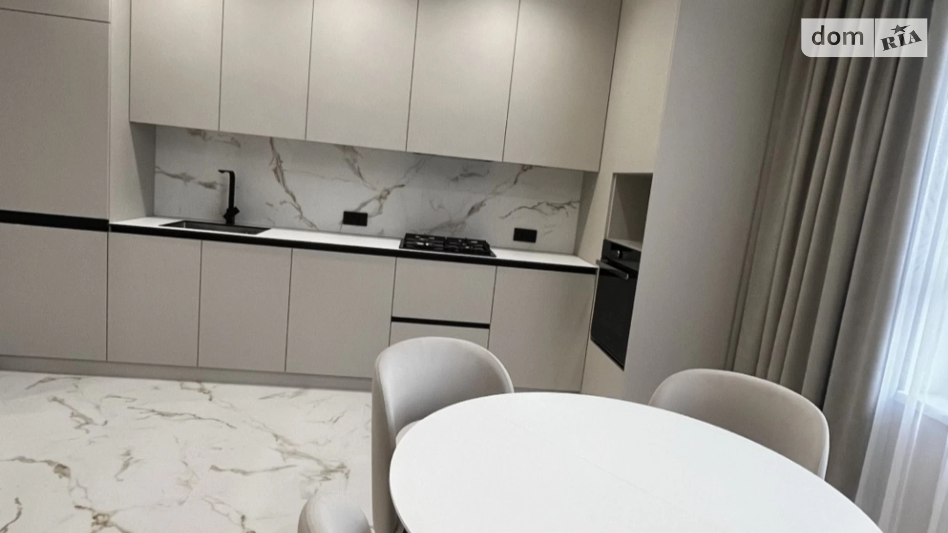 Продається 2-кімнатна квартира 67.8 кв. м у Львові, цена: 169000 $ - фото 2