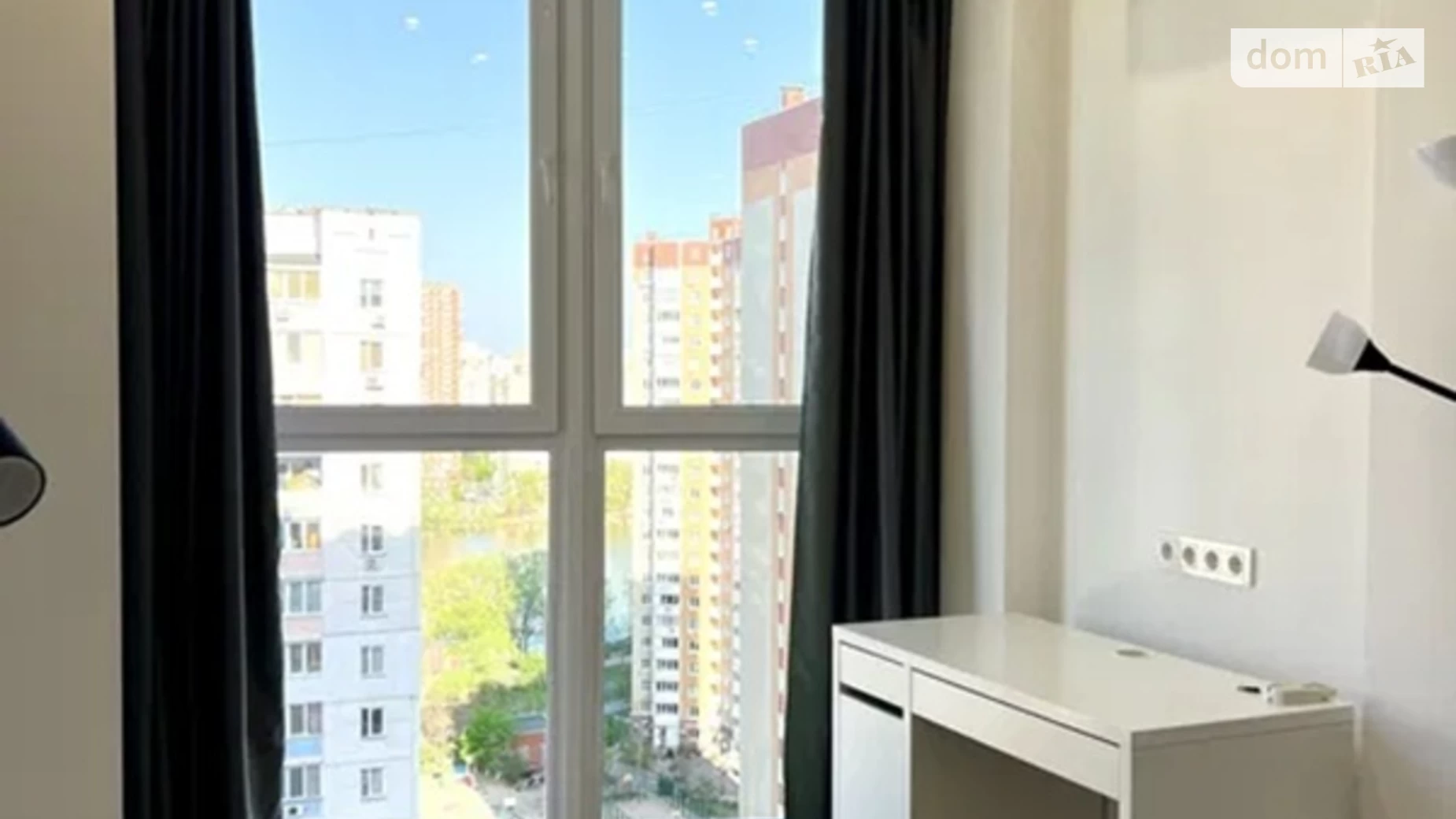 Продается 1-комнатная квартира 50 кв. м в Киеве, ул. Драгоманова, 2 - фото 3