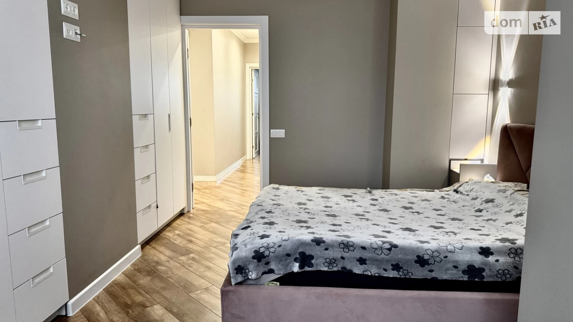 Продается 2-комнатная квартира 71 кв. м в Харькове, ул. Качановская, 15 - фото 2