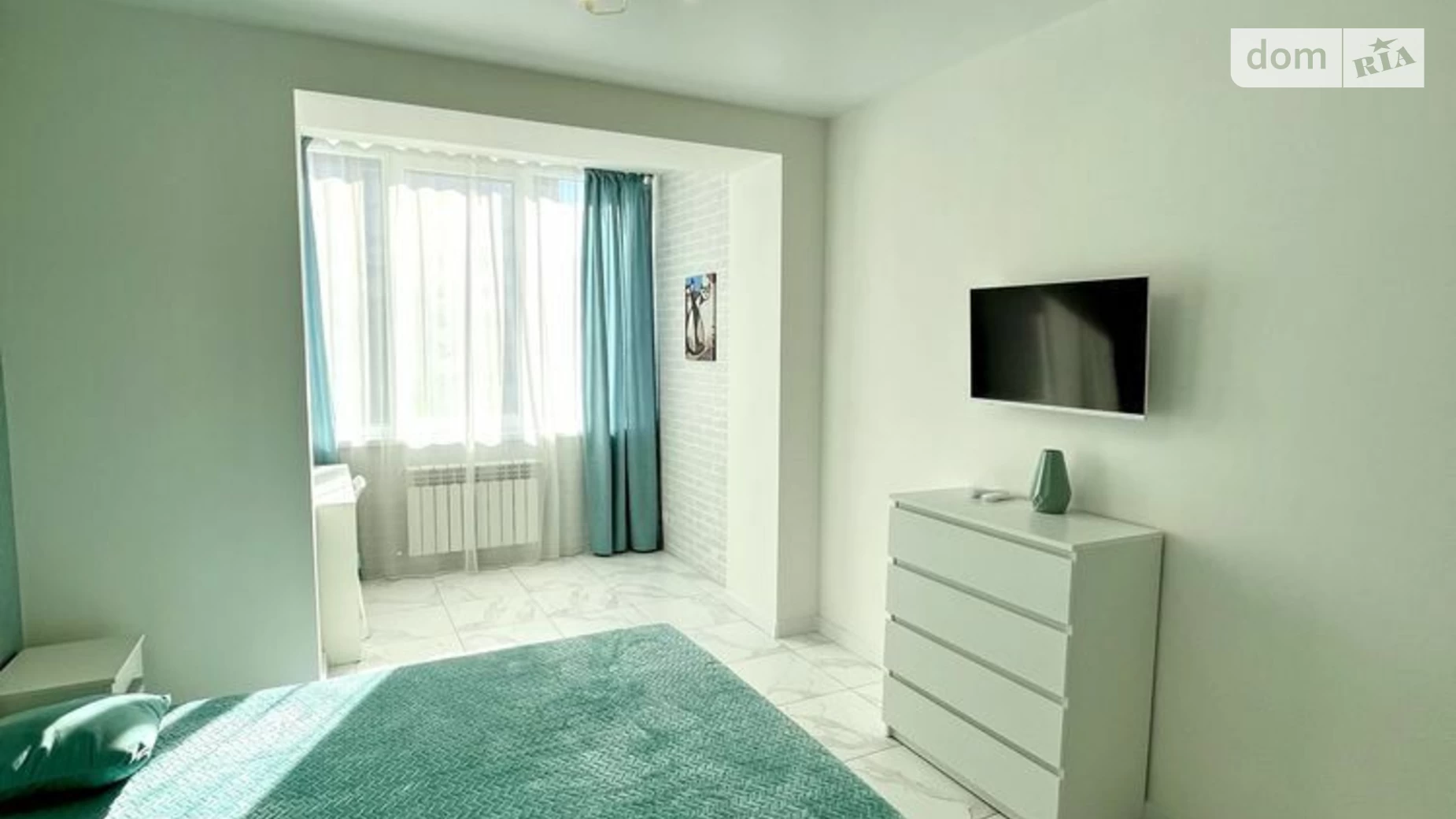 Сдается в аренду 1-комнатная квартира 36 кв. м в Киеве, ул. Деловая, 20 - фото 2