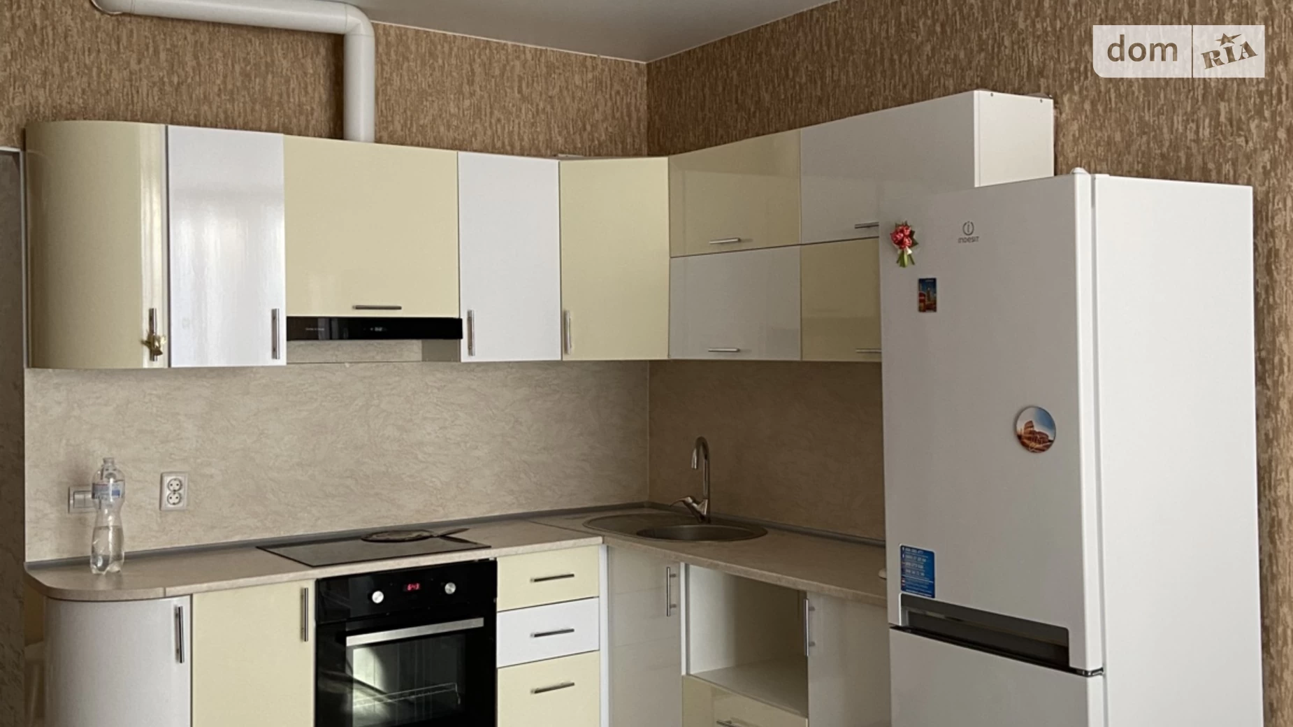 Продается 1-комнатная квартира 50.4 кв. м в Киеве, ул. Драгоманова, 2А - фото 2