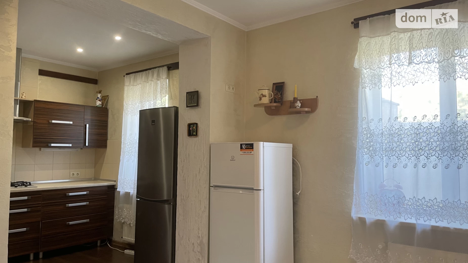 Продается дом на 2 этажа 145 кв. м с гаражом, цена: 150000 $ - фото 2