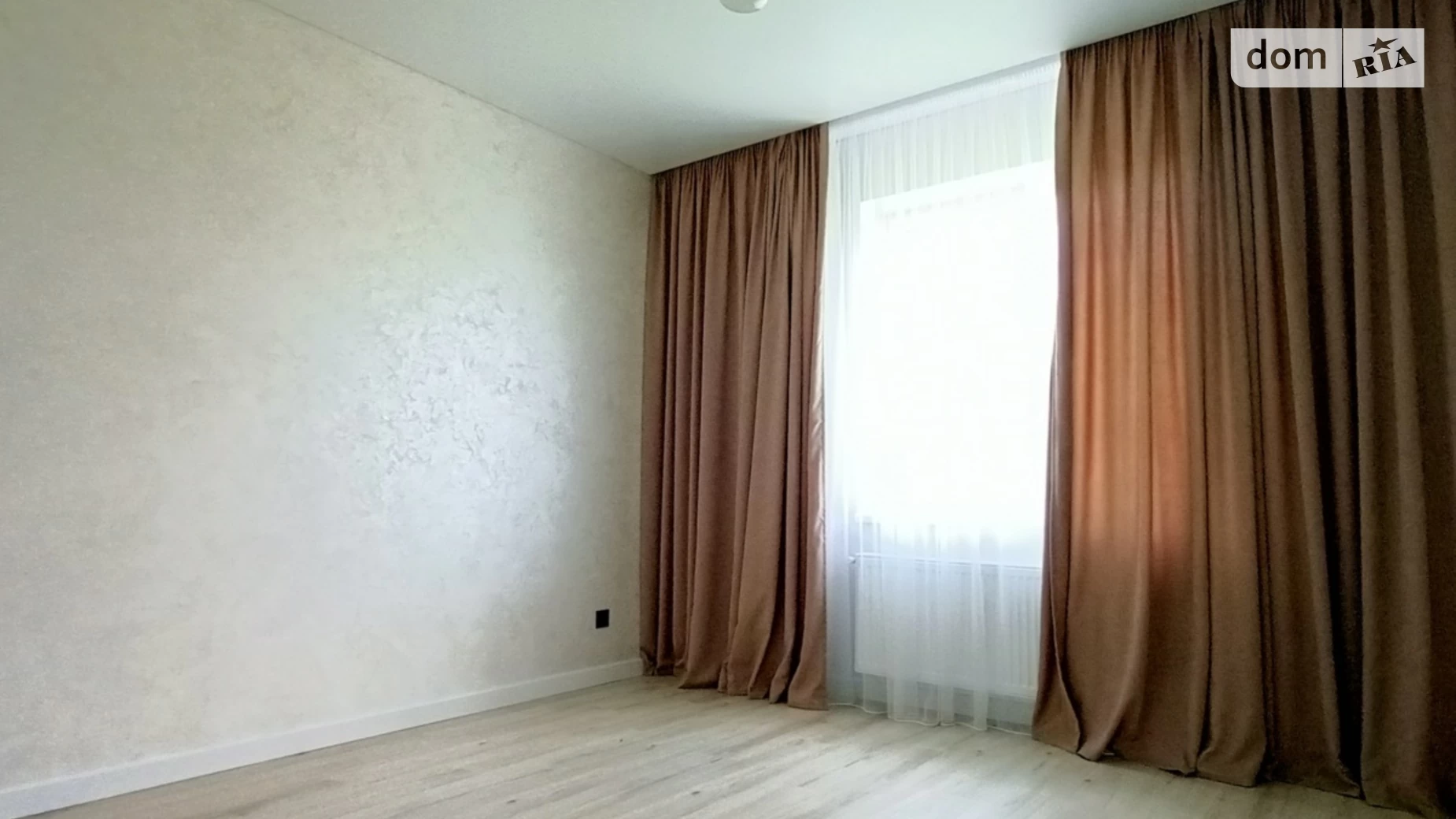 Продается одноэтажный дом 100 кв. м с балконом, цена: 130000 $ - фото 5