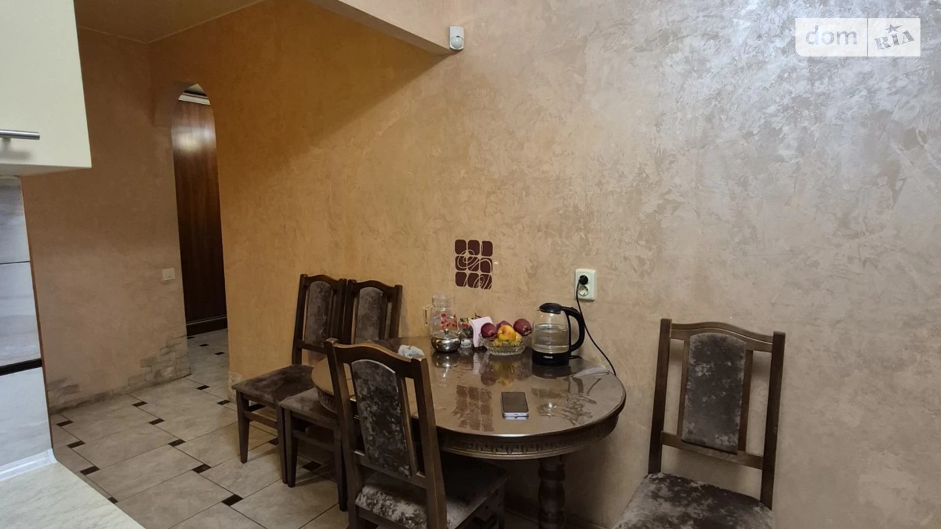 Продается 3-комнатная квартира 65.7 кв. м в Белой Церкви, цена: 70000 $ - фото 3