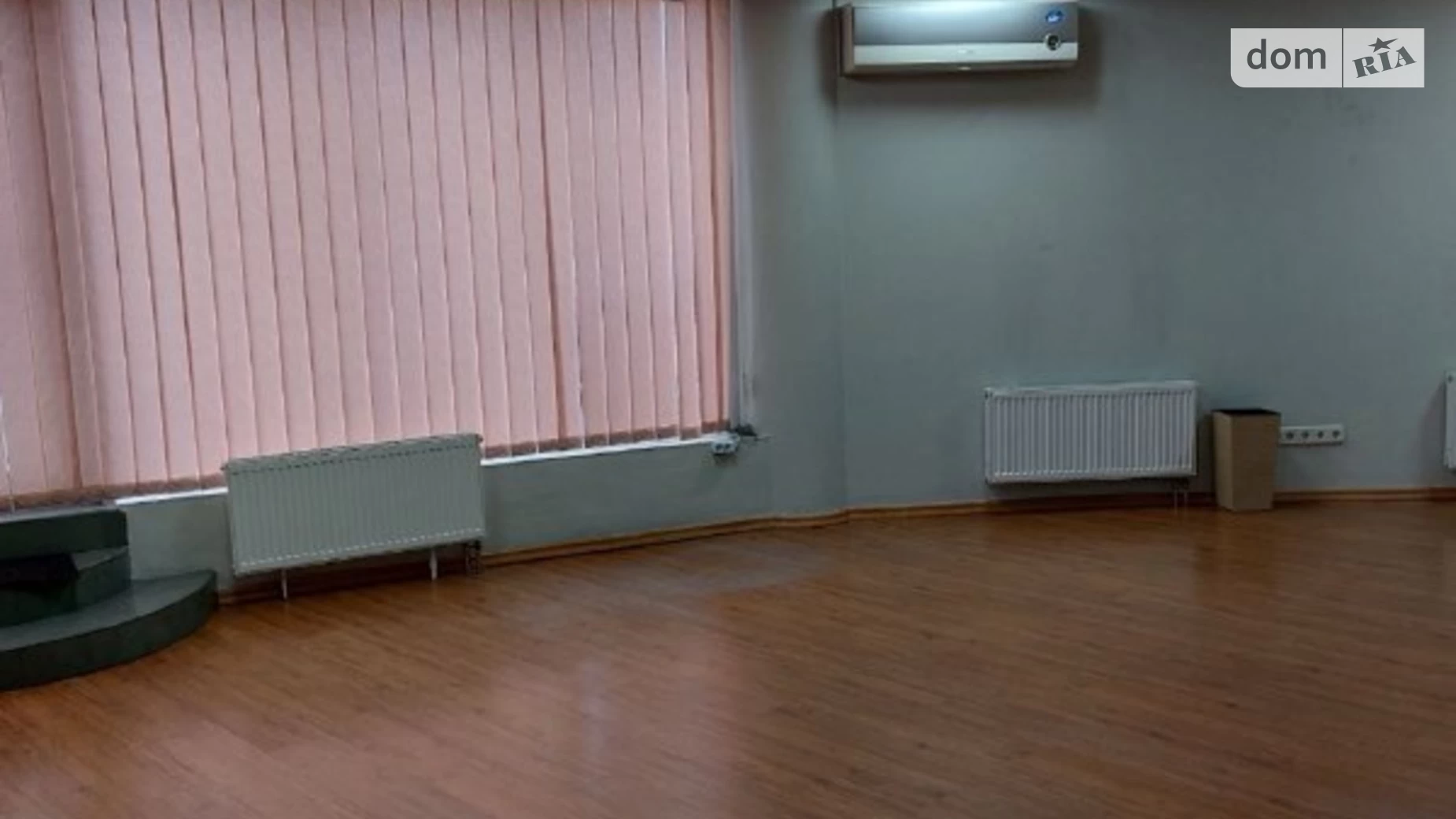 Сдается в аренду офис 137 кв. м в бизнес-центре, цена: 1900 $ - фото 5