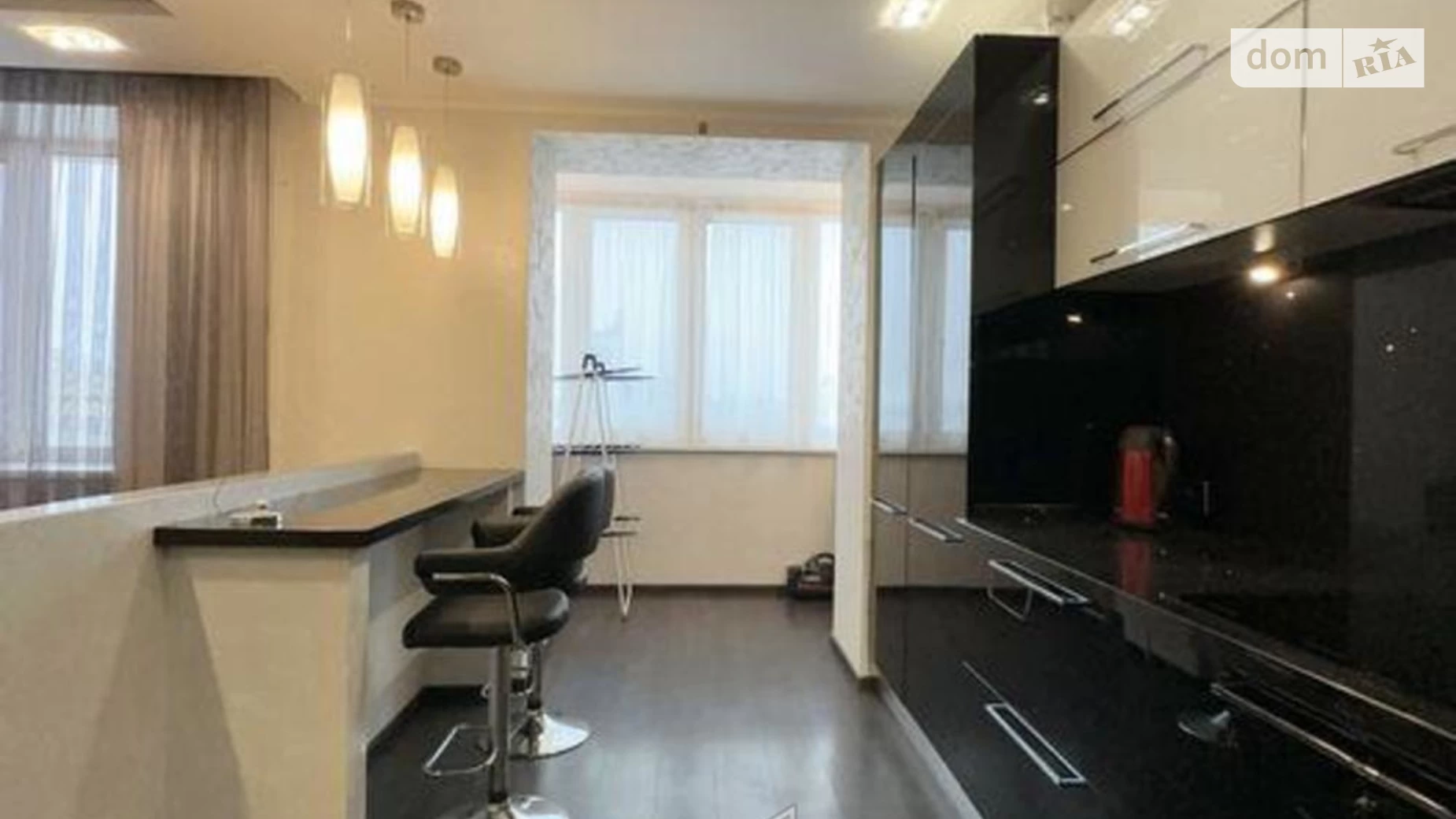 Продается 1-комнатная квартира 49 кв. м в Киеве, ул. Соломенская, 20А - фото 4