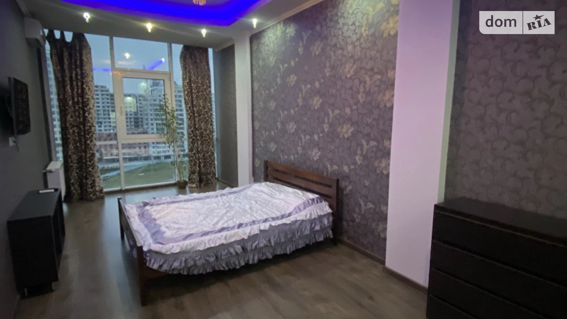 Продается 1-комнатная квартира 44.1 кв. м в, цена: 47999 $ - фото 3