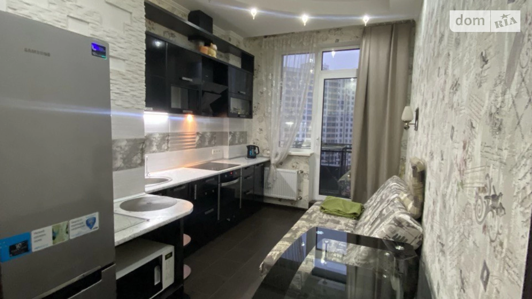 Продается 1-комнатная квартира 44.1 кв. м в, цена: 47999 $ - фото 2