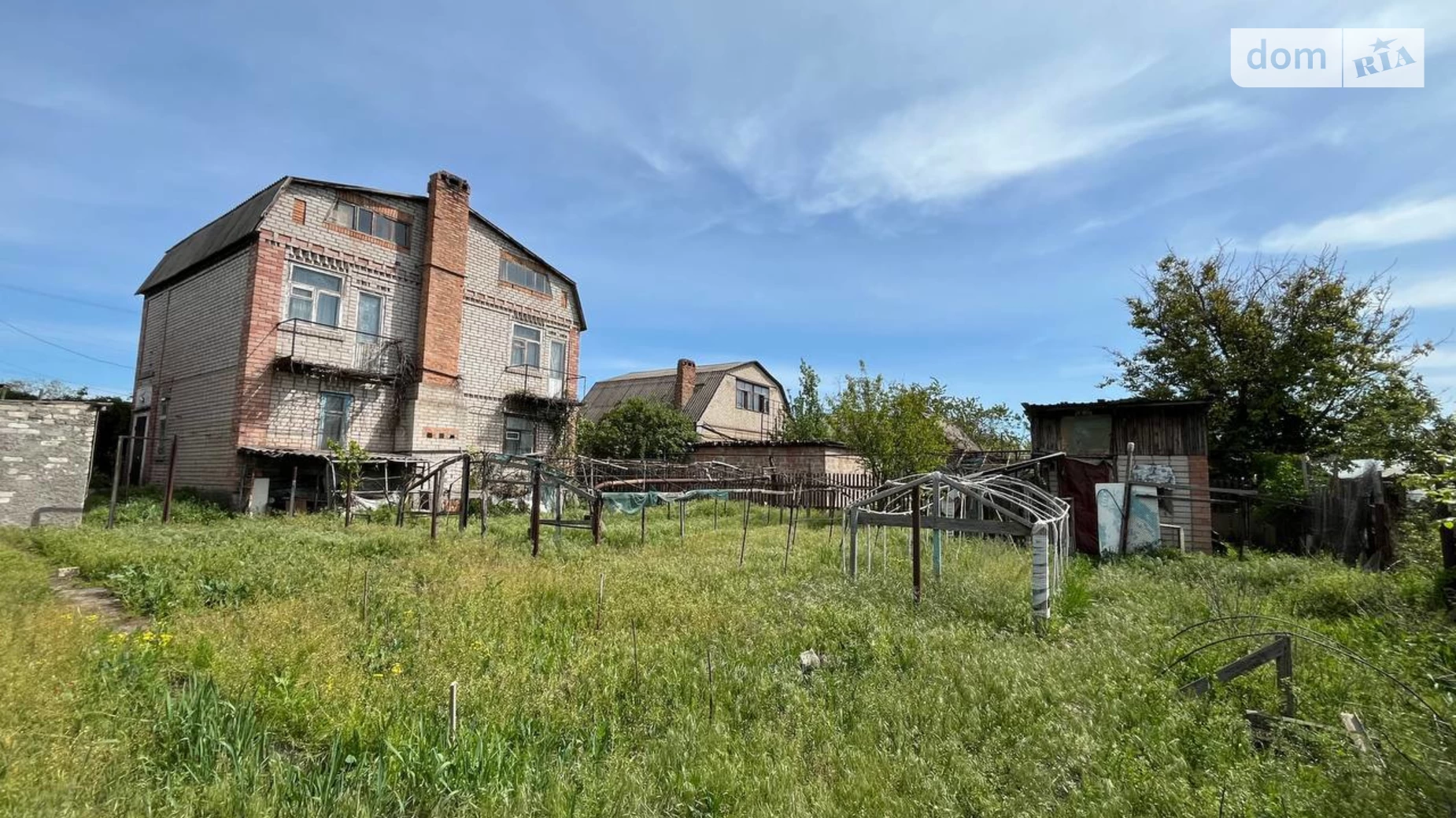 Продается дом на 2 этажа 140 кв. м с гаражом, цена: 38000 $ - фото 2