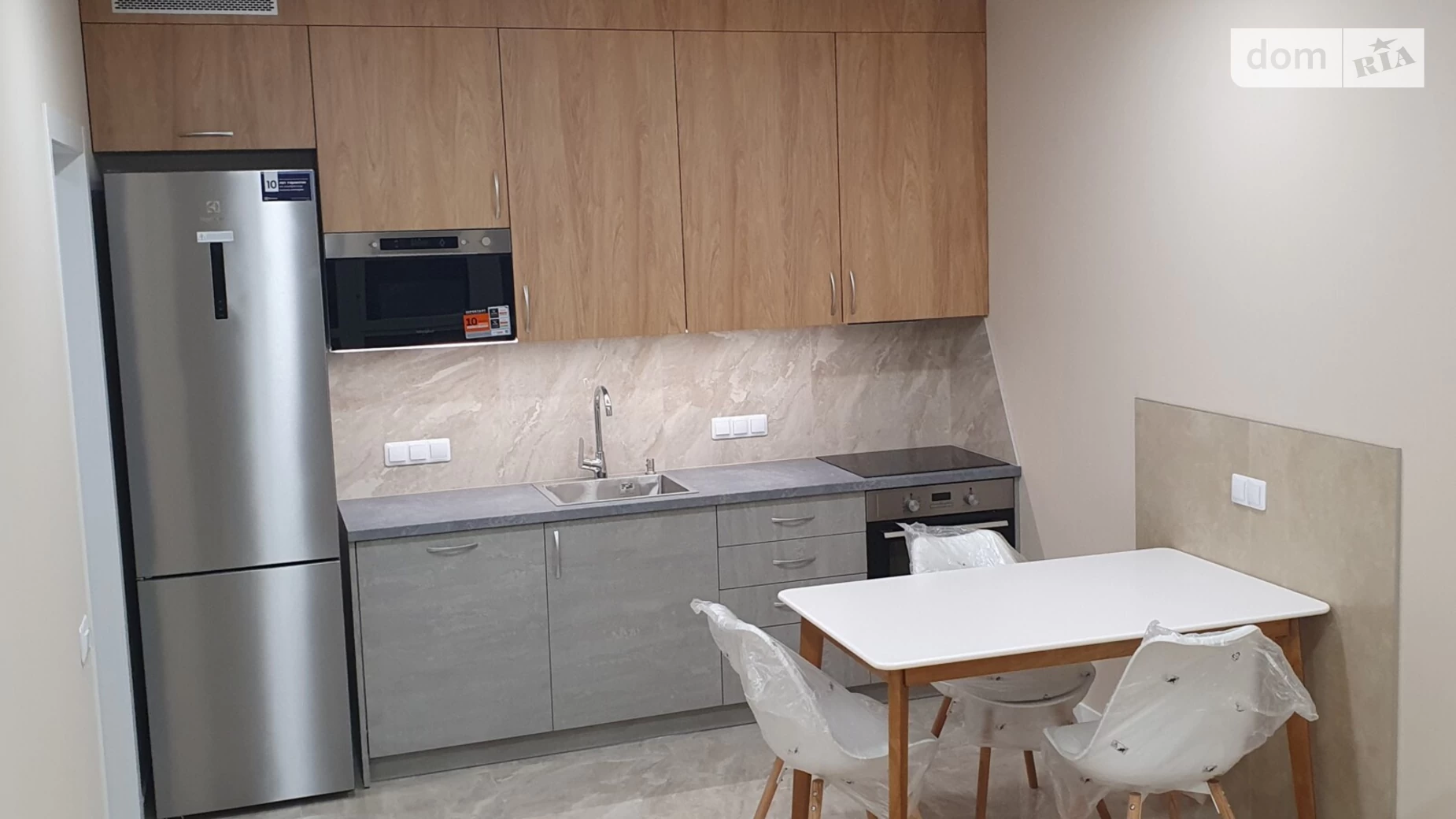 Сдается в аренду 2-комнатная квартира 63.7 кв. м в Киеве, ул. Александра Олеся, 10 - фото 2