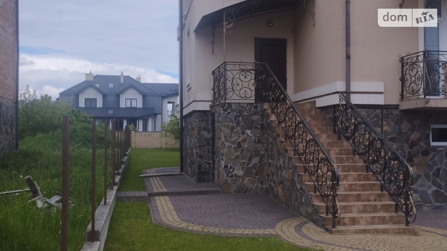 Сдается в аренду дом на 2 этажа 372.9 кв. м с гаражом, цена: 1750 $ - фото 3