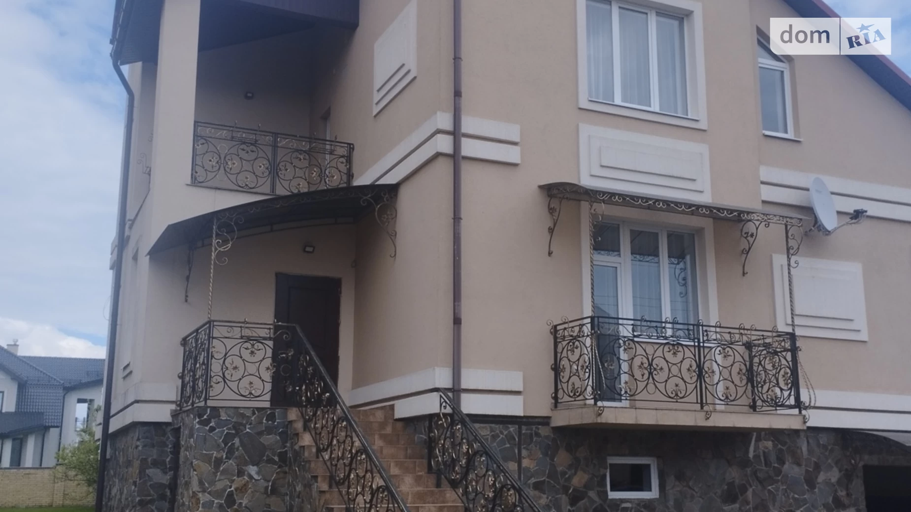 Сдается в аренду дом на 2 этажа 372.9 кв. м с садом, цена: 1600 $ - фото 4