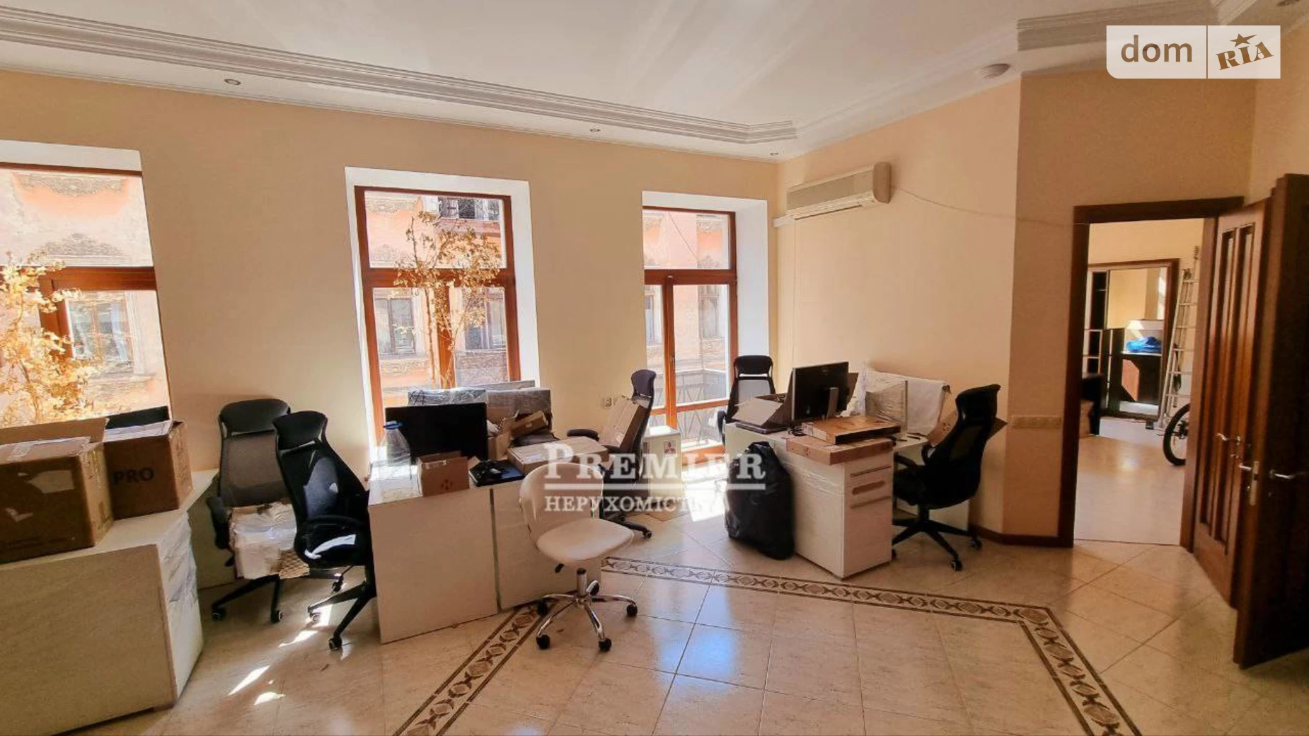 Продается 4-комнатная квартира 147.8 кв. м в Одессе, ул. Нежинская, 30 - фото 3