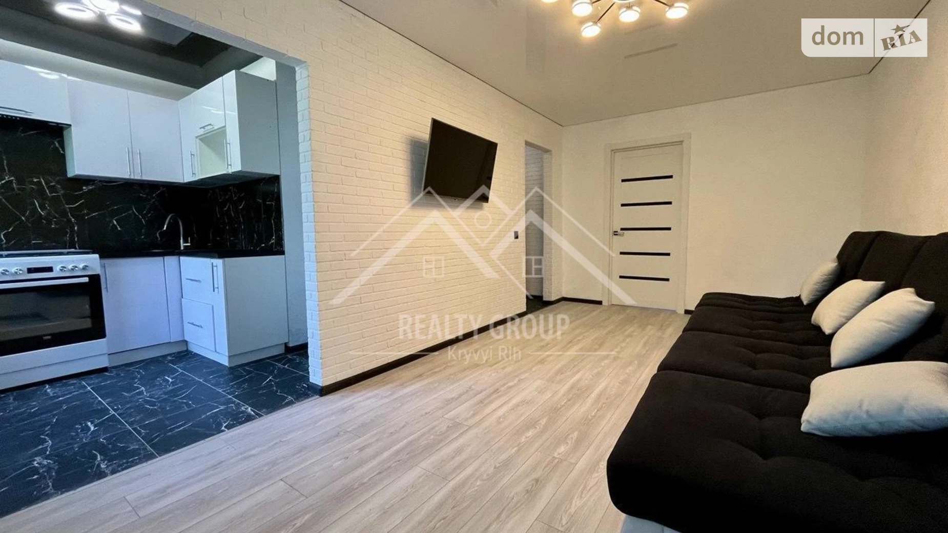 Продается 2-комнатная квартира 44.8 кв. м в Кривом Роге, ул. Покровская(Подбельского), 25 - фото 2