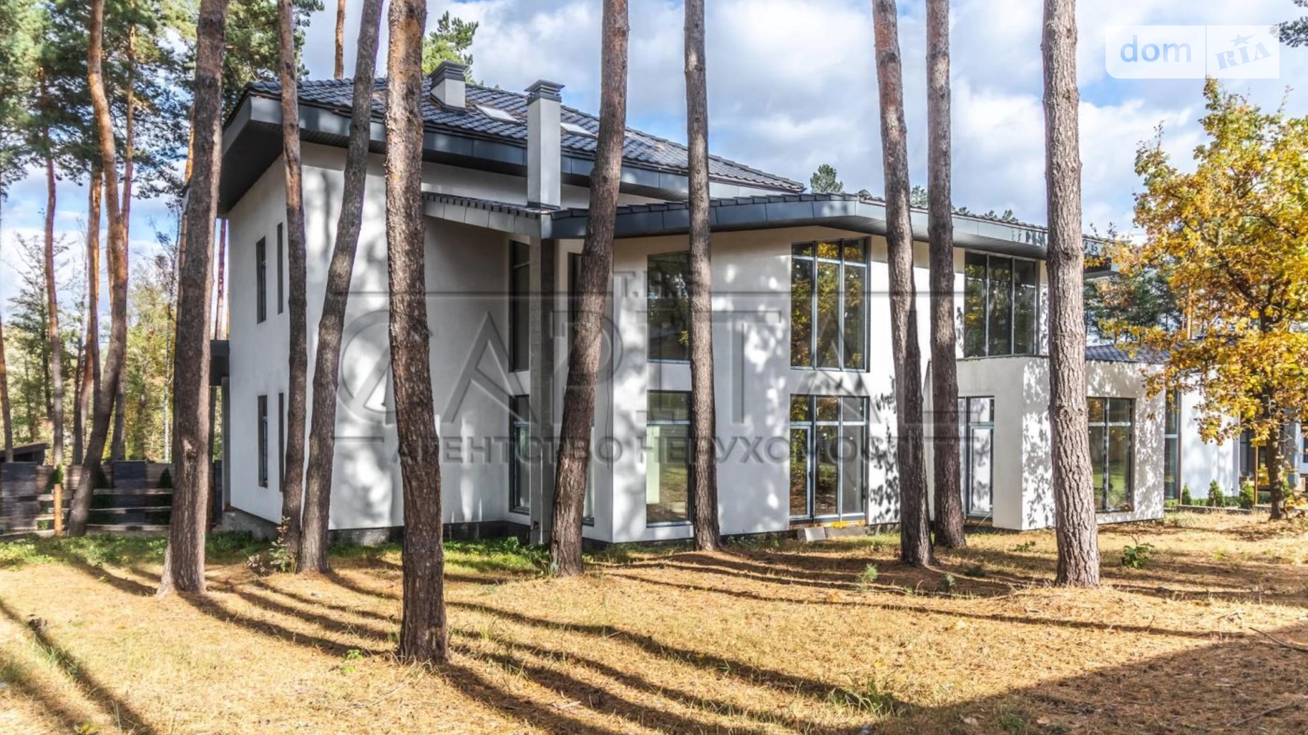 Продается дом на 2 этажа 450 кв. м с гаражом, цена: 390000 $ - фото 2
