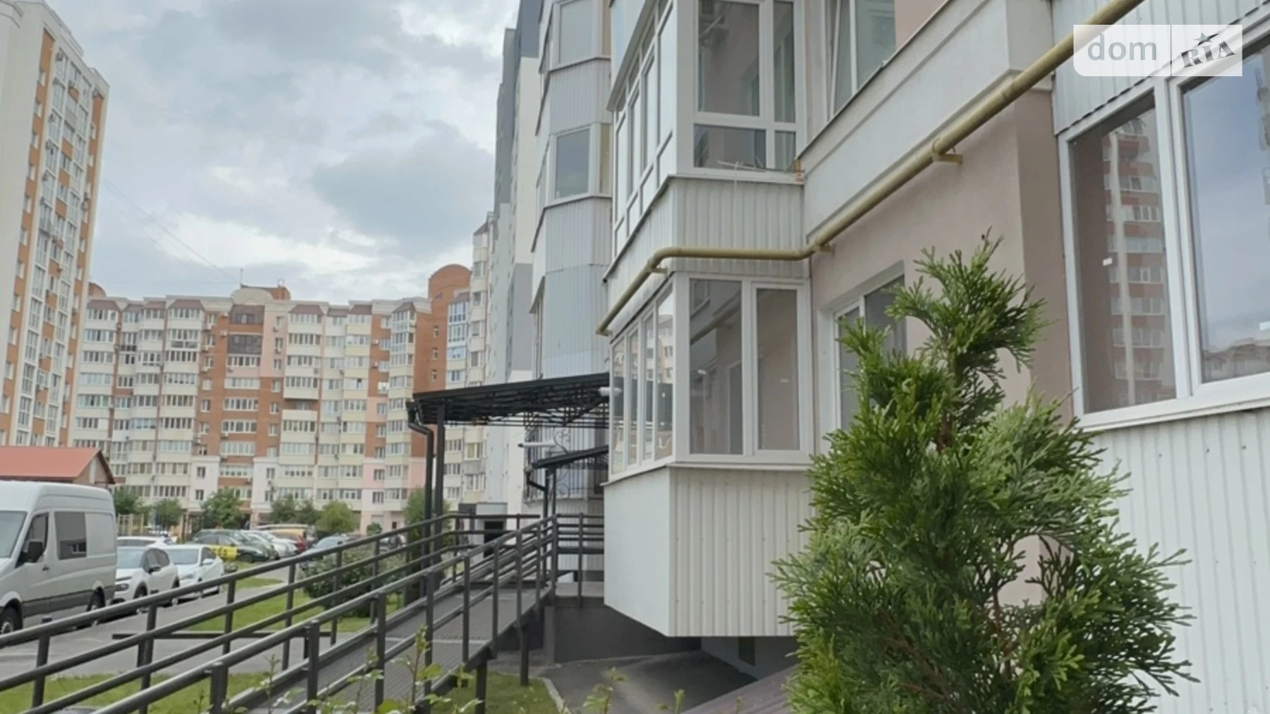 Продається 3-кімнатна квартира 89.7 кв. м у Полтаві, вул. Володимира Івасюка(Головка), 21 - фото 2