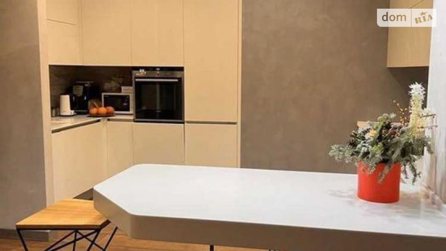Сдается в аренду 4-комнатная квартира 130 кв. м в, цена: 1700 $ - фото 3
