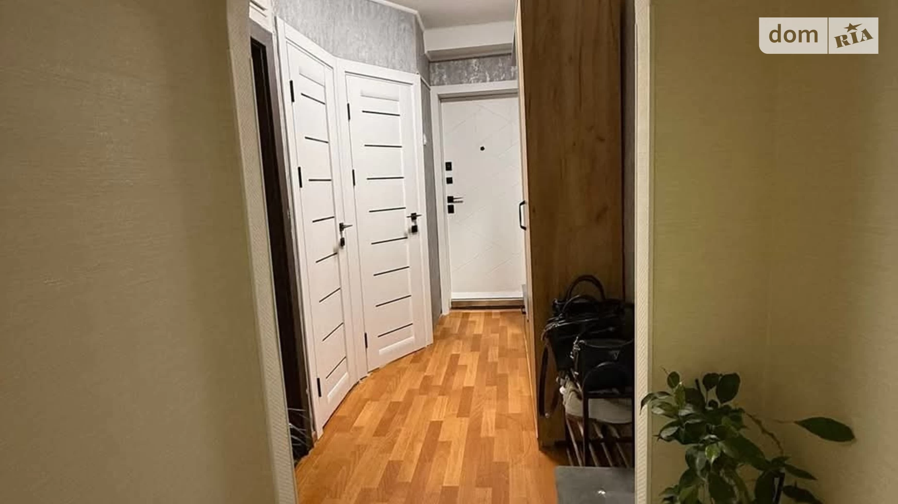 Сдается в аренду 2-комнатная квартира 45 кв. м в Киеве, ул. Василия Доманицкого(Генерала Потапова), 1/5 - фото 2