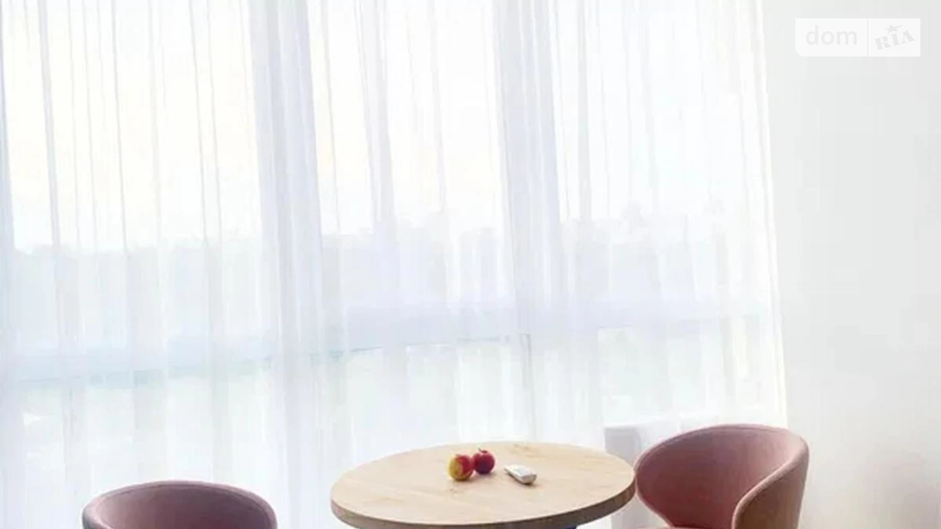 Продается 1-комнатная квартира 42.4 кв. м в Киеве - фото 2