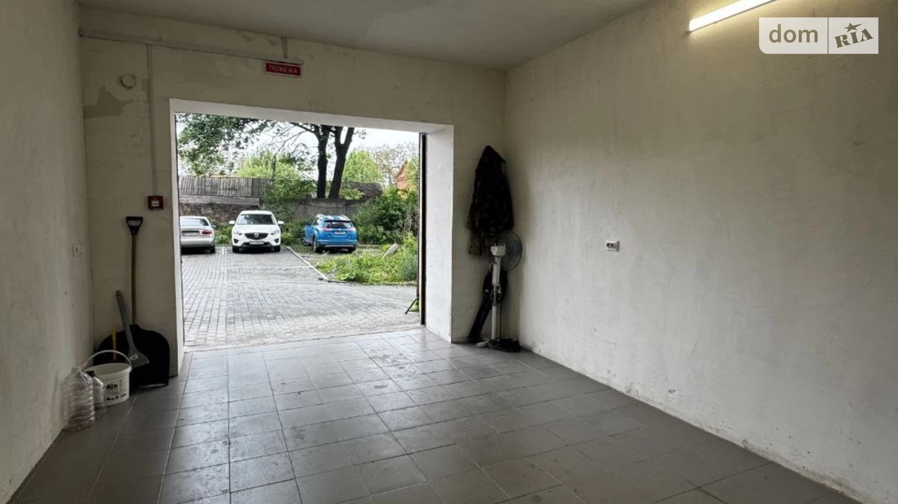 Продается отдельно стоящий гараж под легковое авто на 21.7 кв. м, цена: 17999 $ - фото 5