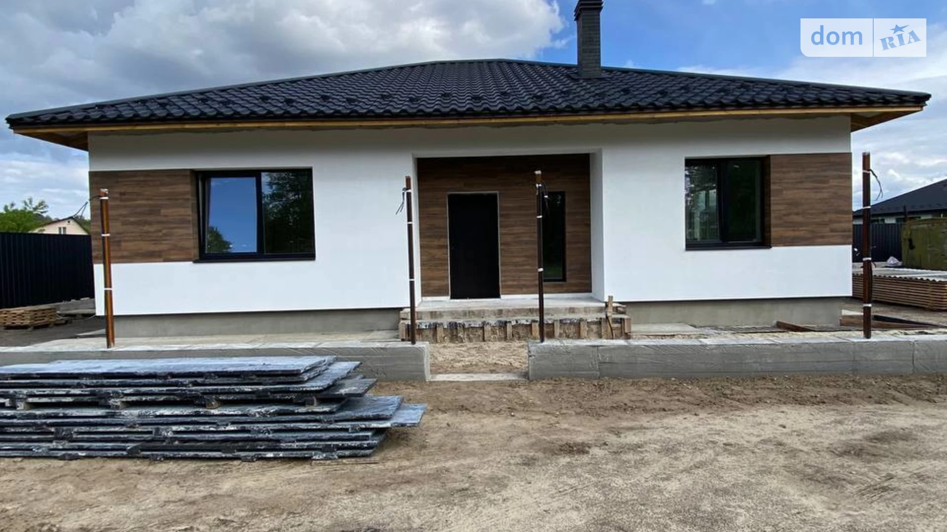 Продается одноэтажный дом 140 кв. м с гаражом, цена: 150000 $ - фото 2
