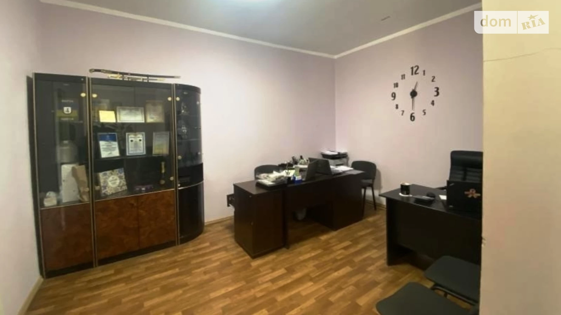 Продается офис 46.4 кв. м в бизнес-центре, цена: 49000 $ - фото 3