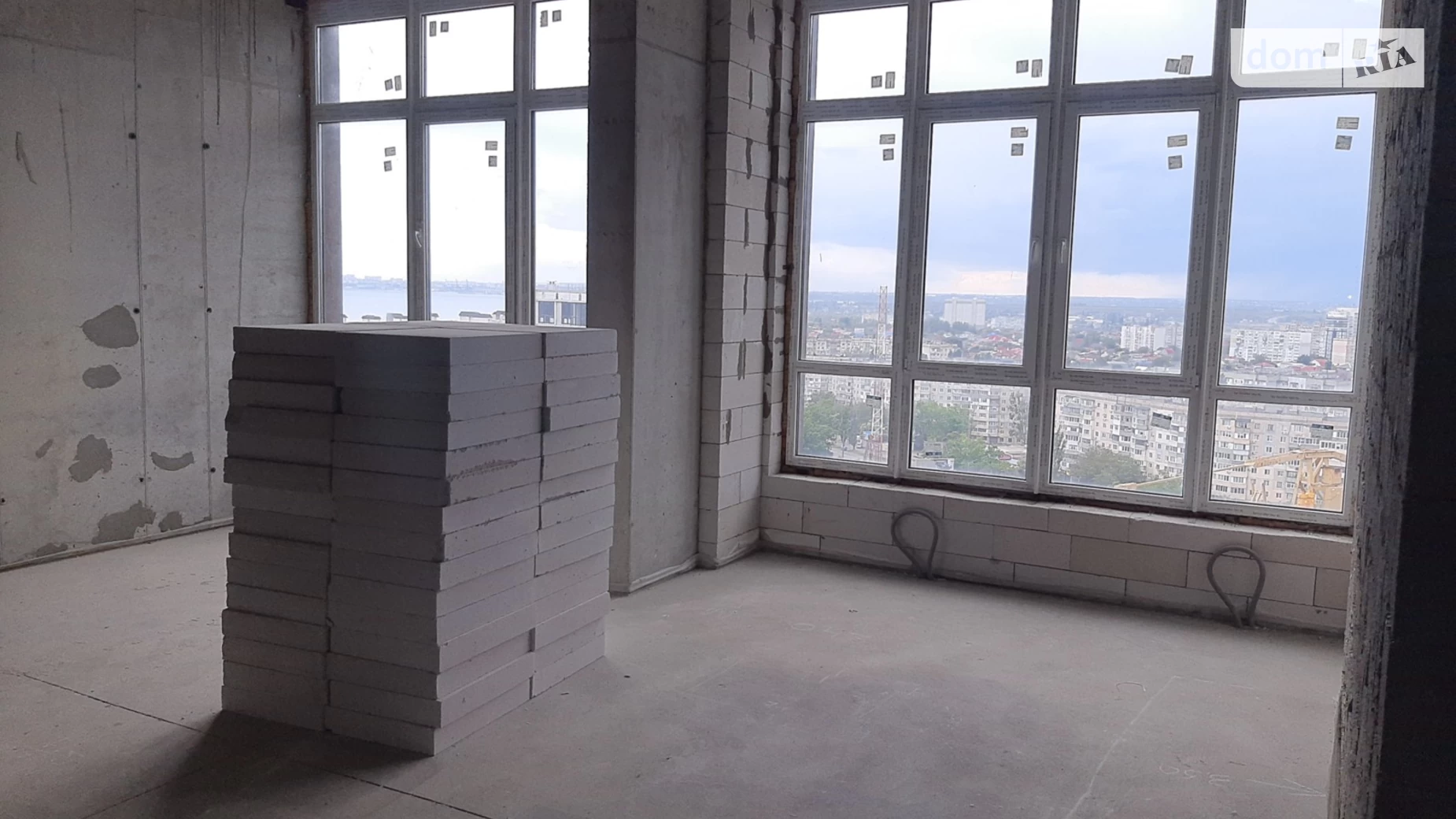 Продается 1-комнатная квартира 42 кв. м в Одессе, ул. Марсельская - фото 2