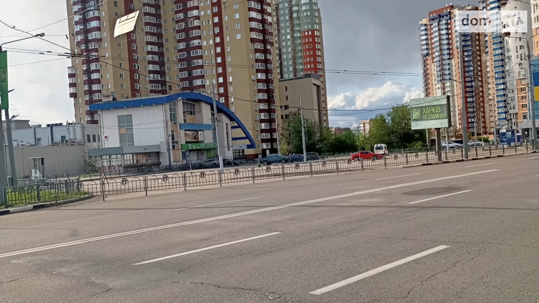 Продается 2-комнатная квартира 70 кв. м в Харькове, просп. Науки, 43 - фото 2